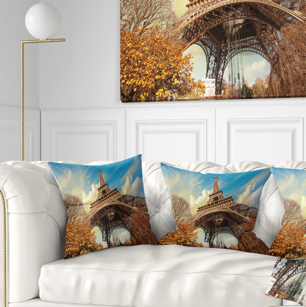 Designart Eiffel with Winter Vegetation - Skyline Photography Throw Pillow - 16x16