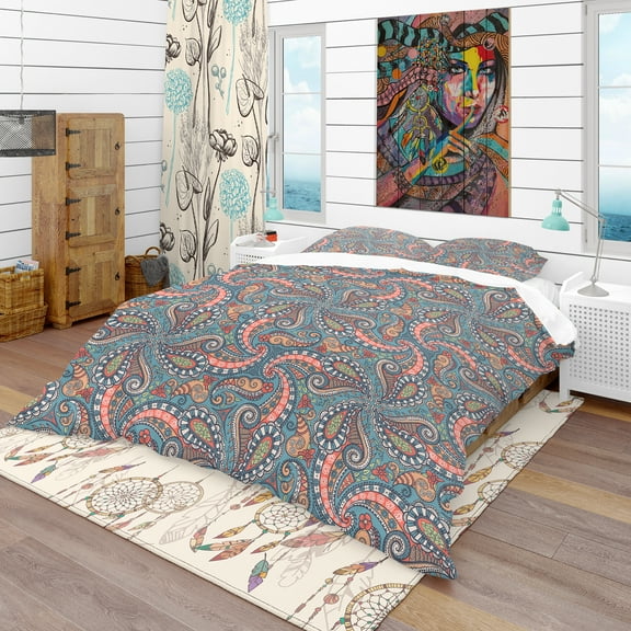 Designart 'Elegant Lace Pattern' Bohemian & Eclectic Duvet Cover Set