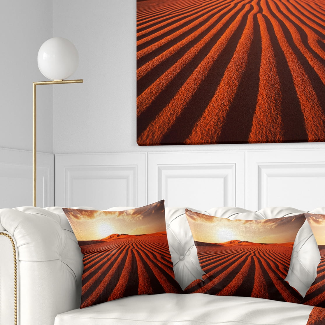 Designart Endless Brown Desert Dunes - Modern Landscape Printed Throw Pillow - 18x18