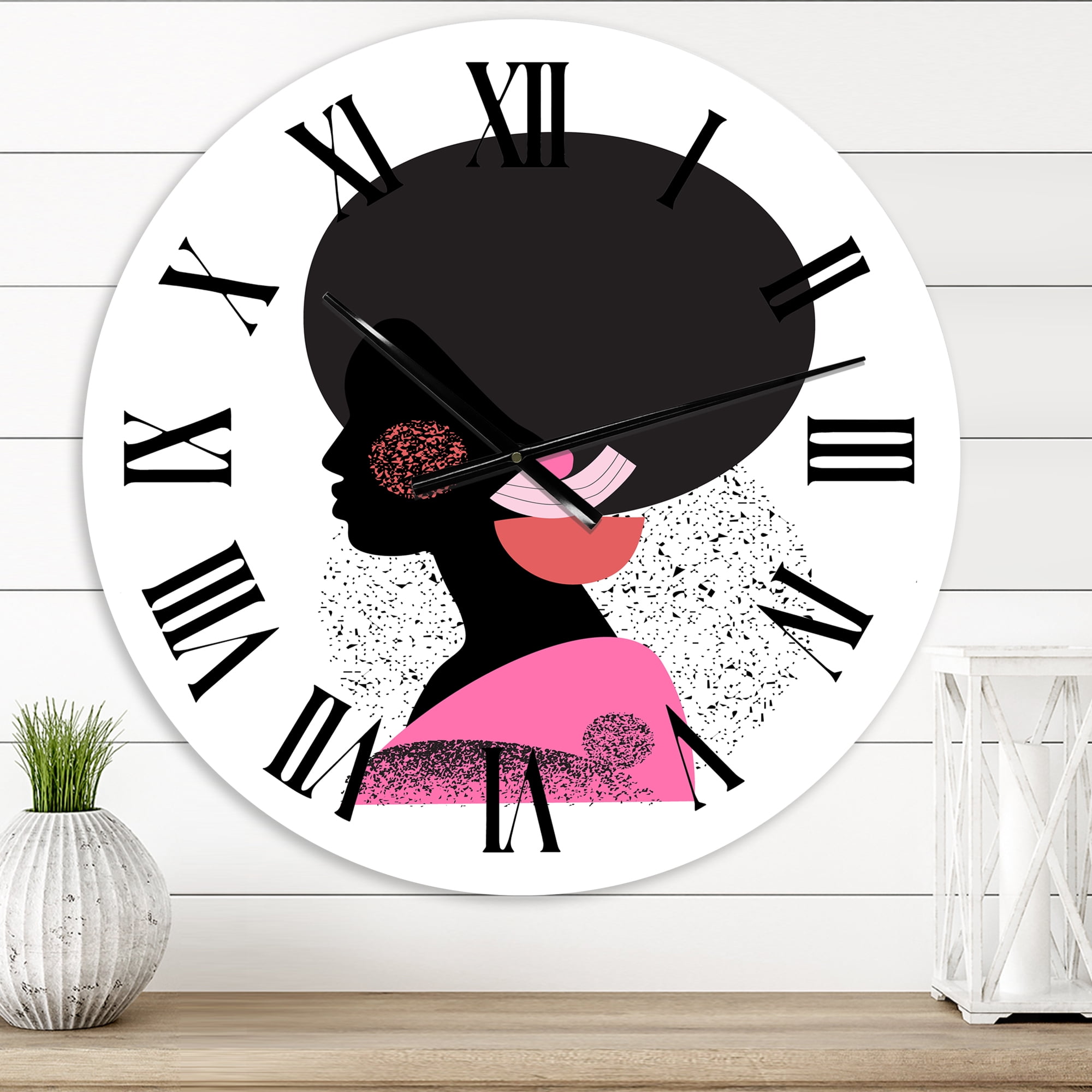 Designart 'Ethnic Geometric Silhouette Of Afro American I' Modern Wall Clock