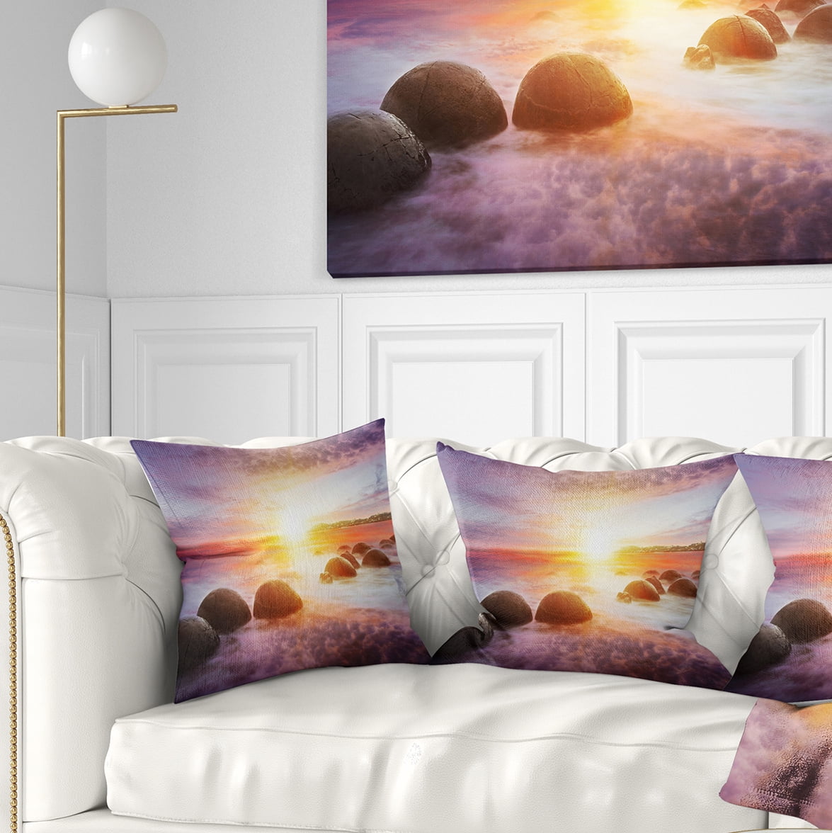 Designart Evening Sun Over Moeraki Boulders - Seashore Photo Throw Pillow - 18x18