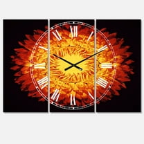 Designart 'Everlasting Straw Flower on Black' Traditional wall clock