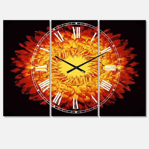 Designart 'Everlasting Straw Flower on Black' Traditional wall clock