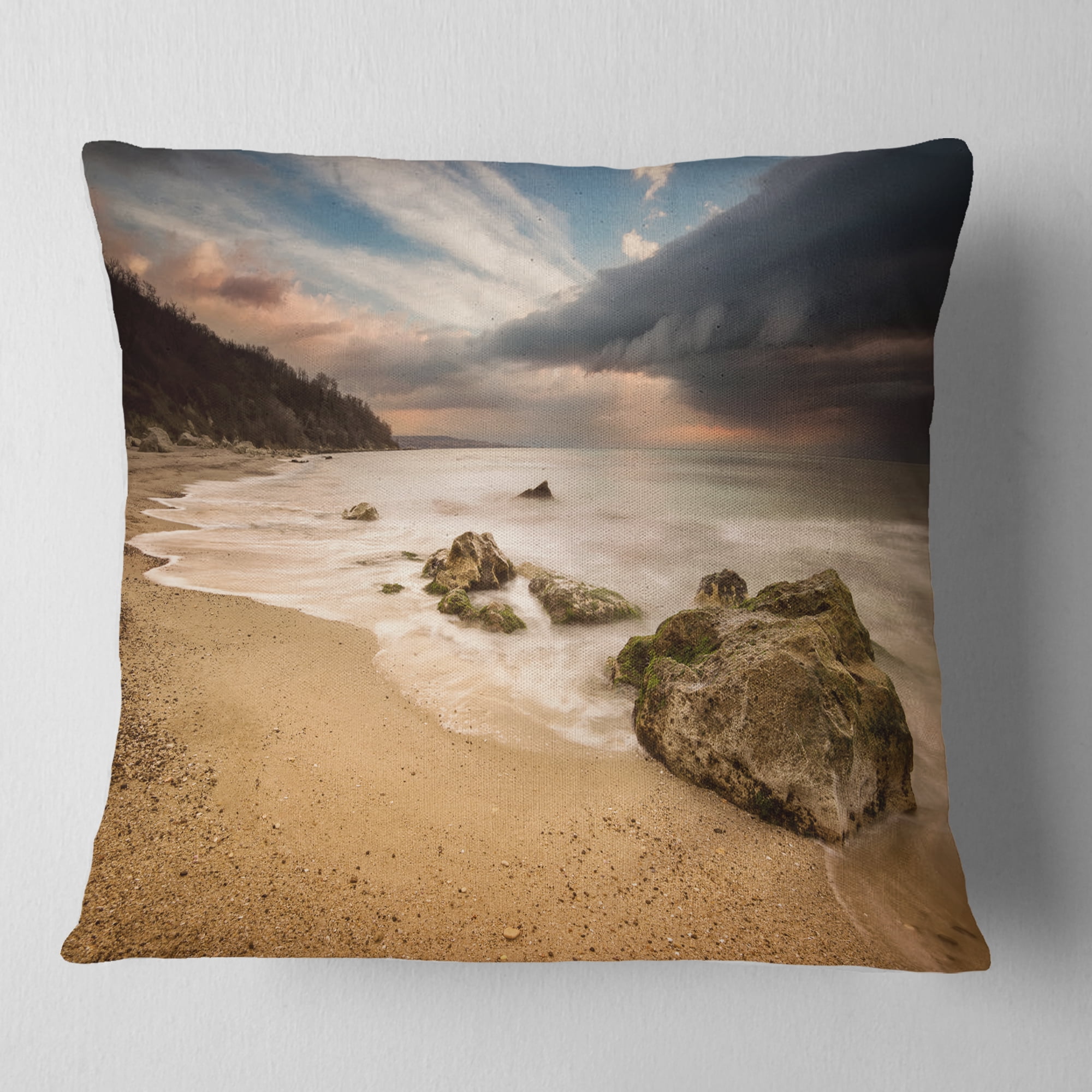 Designart Exotic Seashore with White Waves - Beach Photo Throw Pillow - 16x16