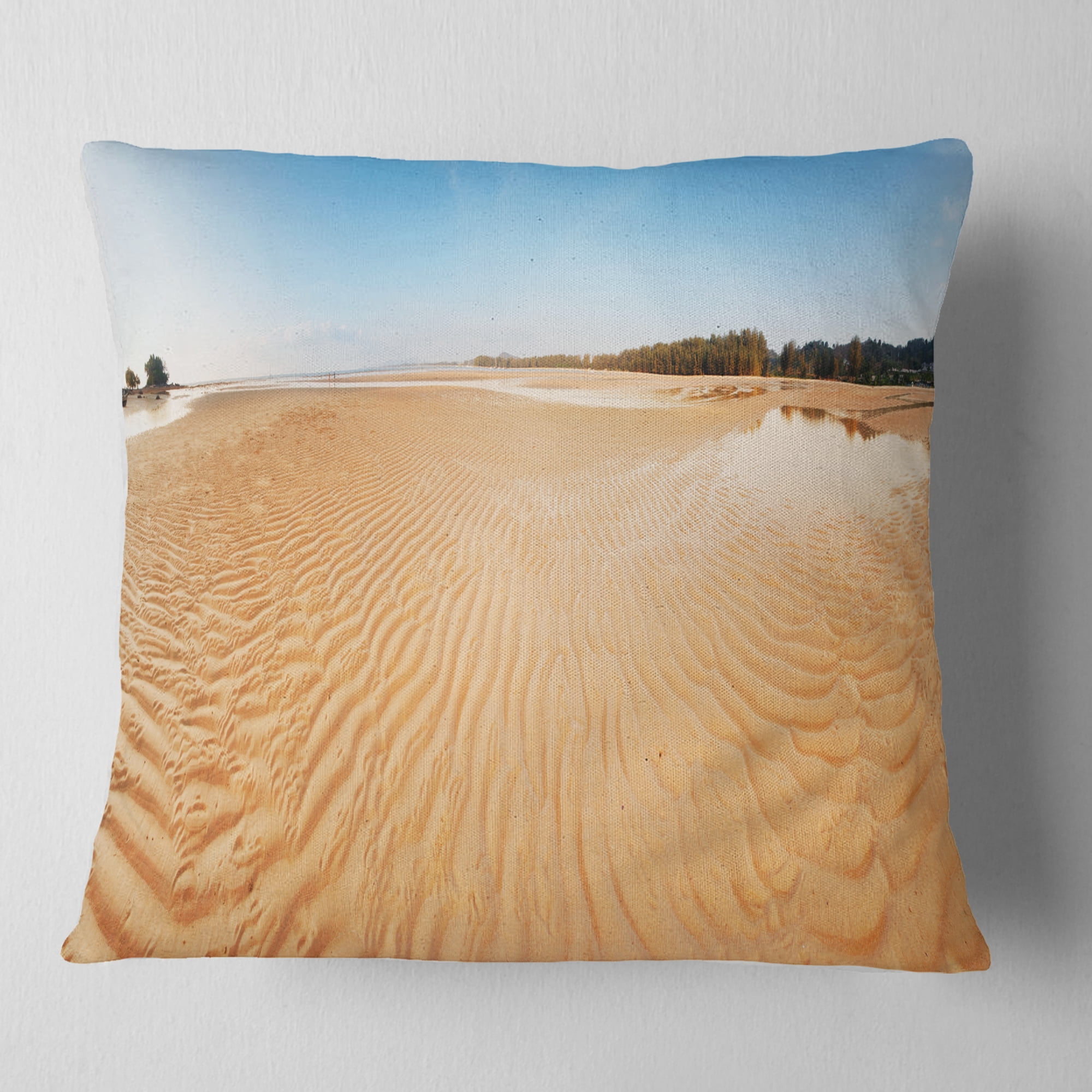 Designart Exotic Tropical Beach Panorama - Modern Seascape Throw Pillow - 16x16