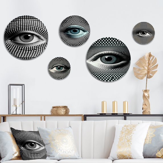 Designart "Eye In Circular Infinity IV" Modern Geometric Metal Wall Art Set of 5 Piece