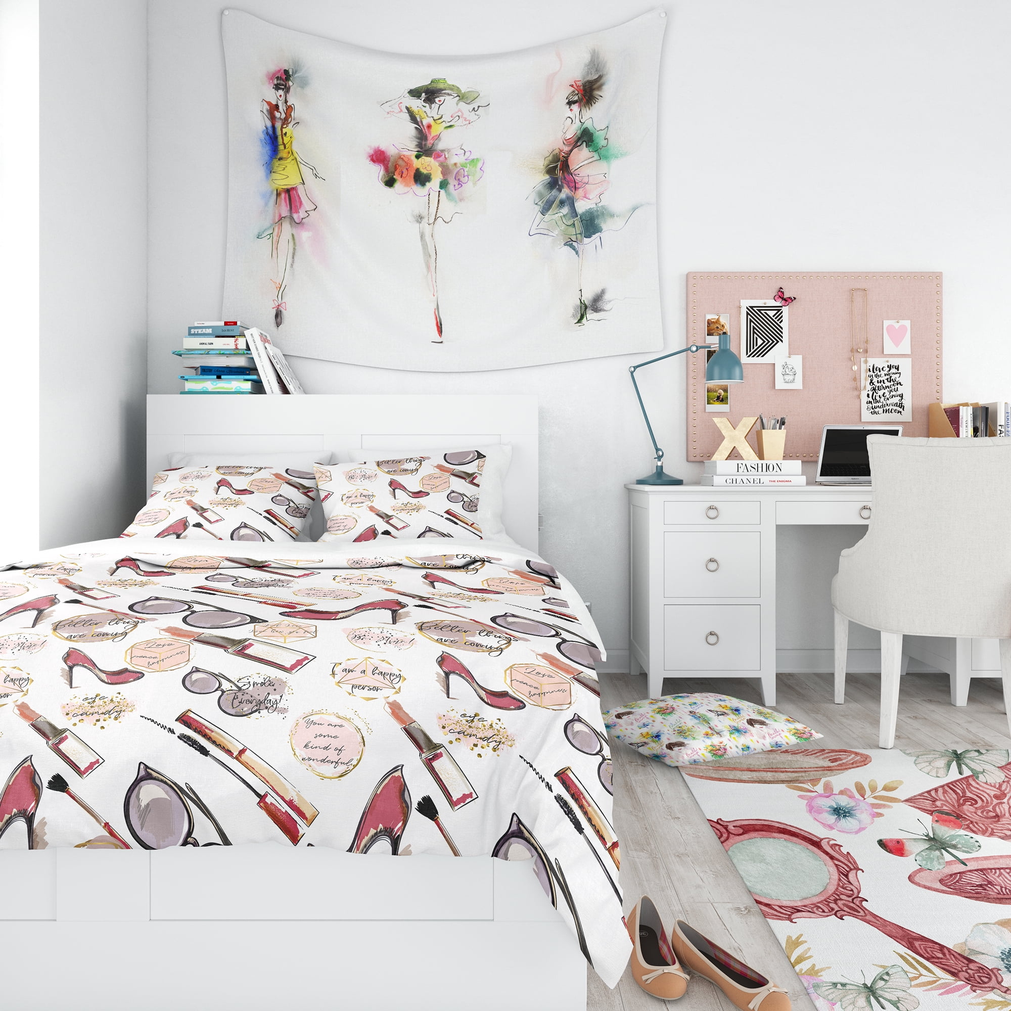 Designart 'Fancy Happy Lady Makeup' Modern Teen Duvet Cover Set