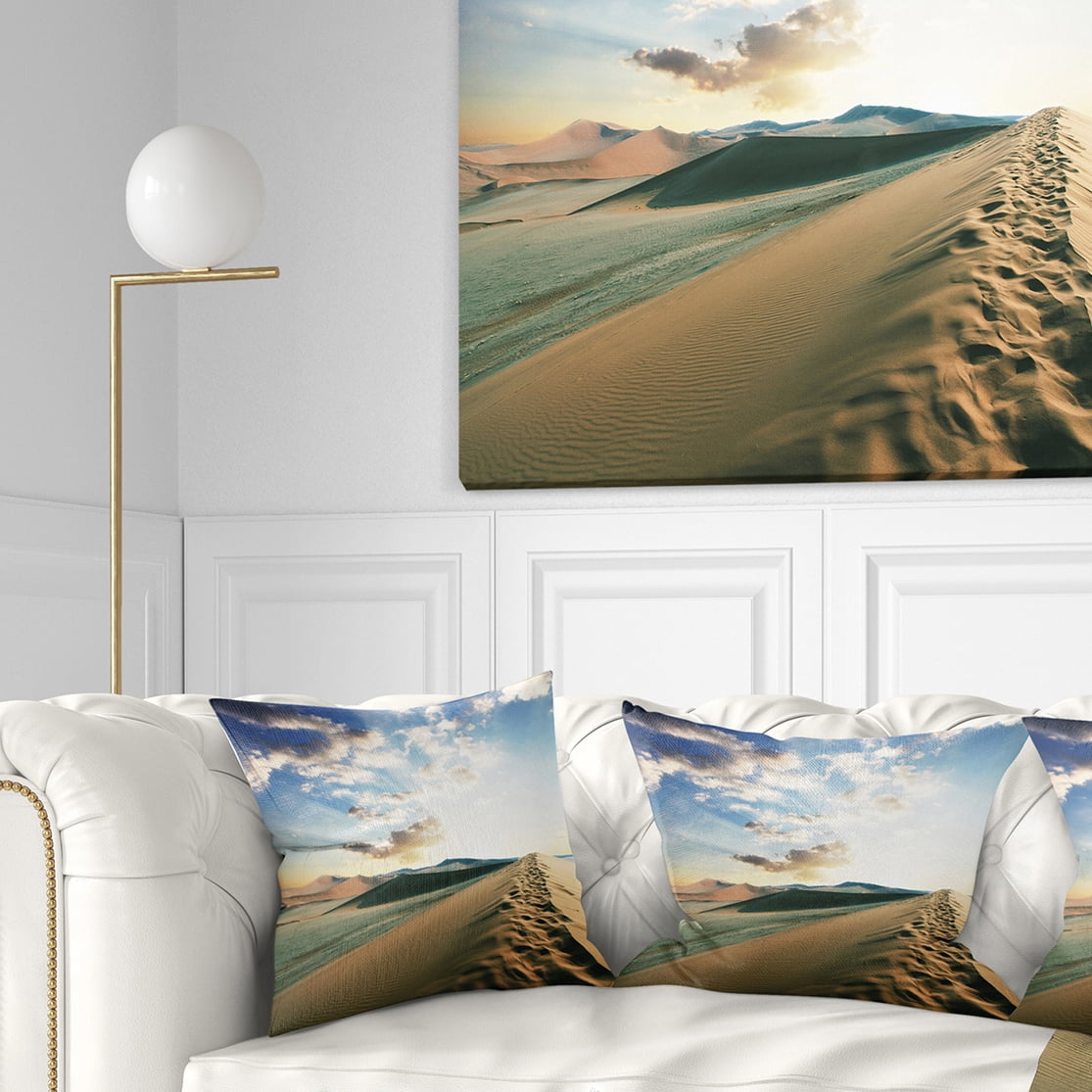 Designart Fantastic View of Desert Dunes - Landscape Wall Throw Pillow - 16x16