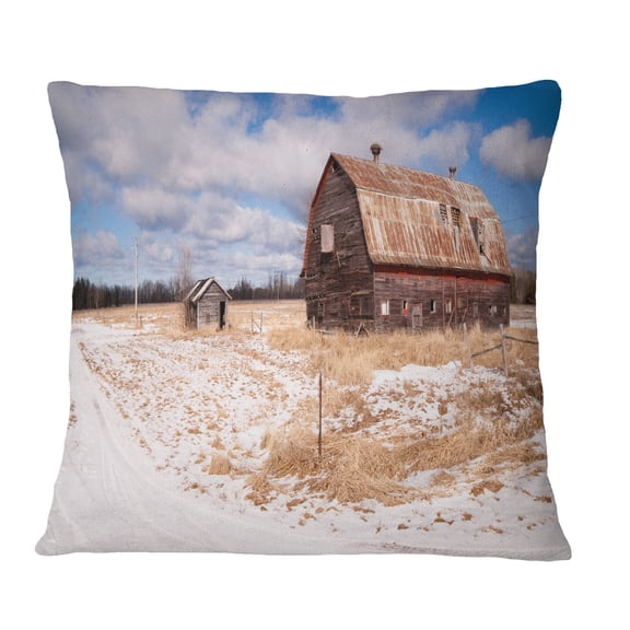 Designart Farm Field Barn Ranch - Landscape Printed Throw Pillow - 16x16
