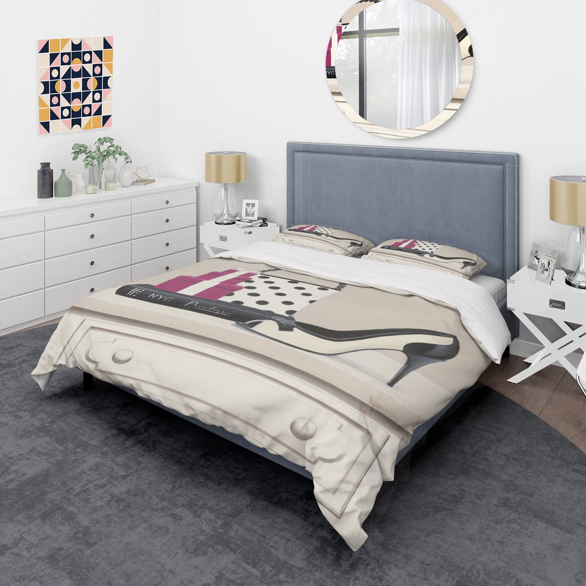 Designart 'Fashion Stiletto and Glamorous Polka Purse' Glam Duvet Cover Set