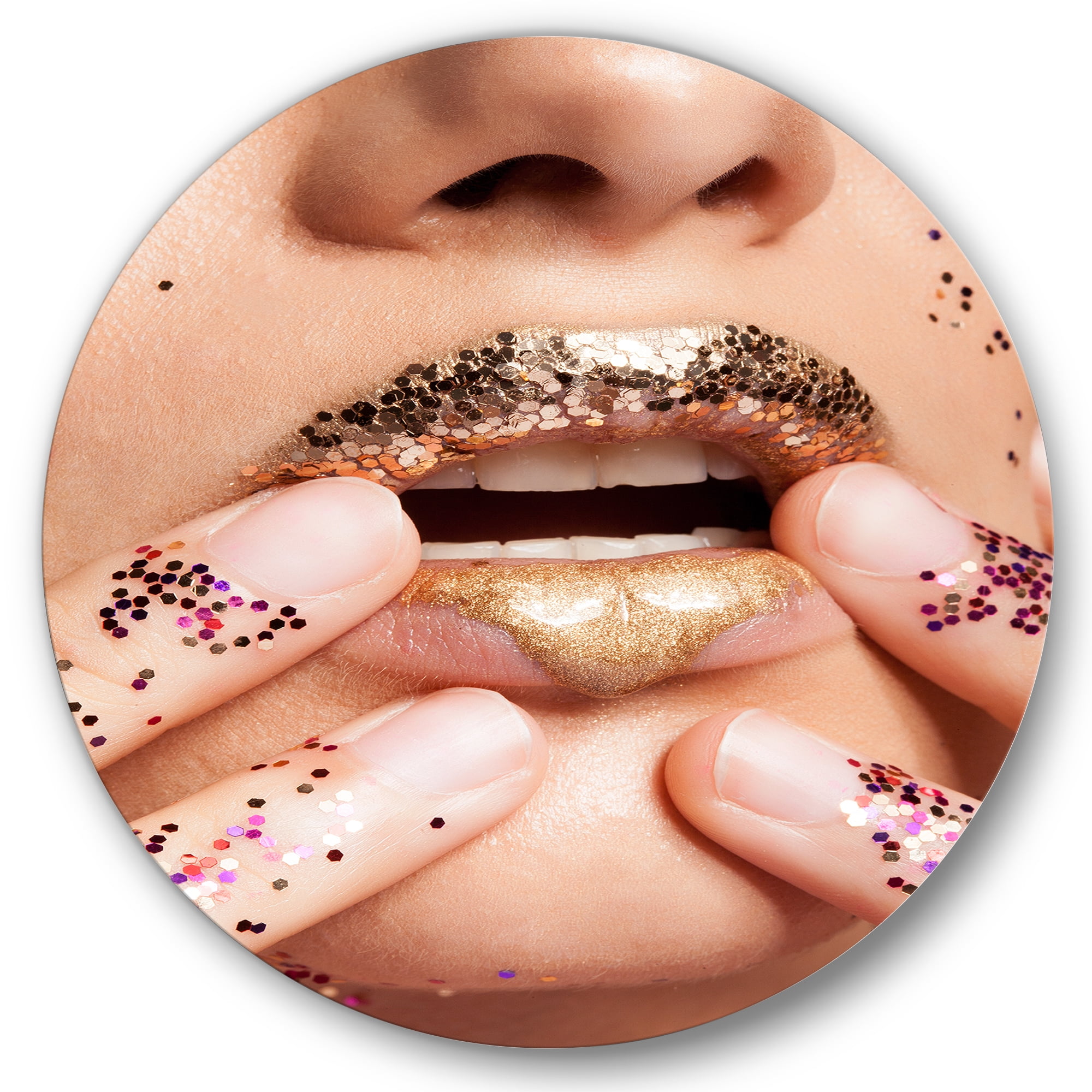Designart 'Female With Golden Lips and Glitter On Her Hands' Modern Circle Metal Wall Art 23x23 - Disc of 23