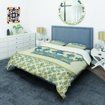 Designart 'Fleur de Lis Gold Crown' Glam Duvet Cover Set