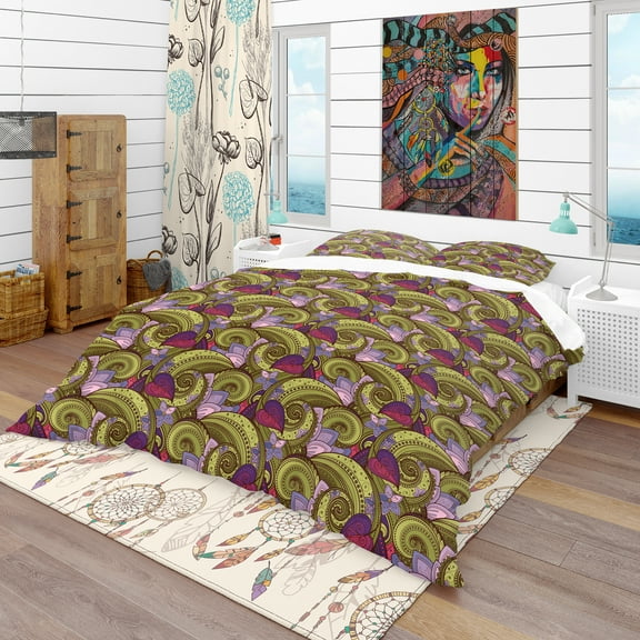 Designart 'Floral Pattern, Paisley Garden Style' Bohemian & Eclectic Duvet Cover Set