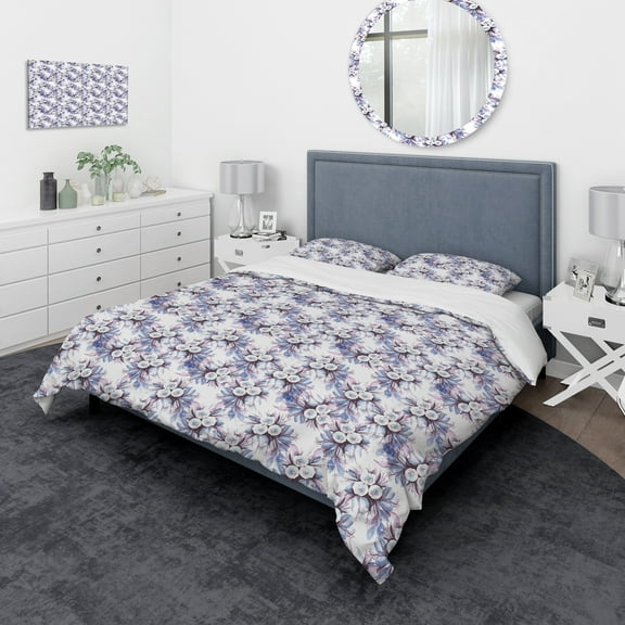 Designart 'Floral Pattern in Purples and Blues' Traditional Duvet Cover Set