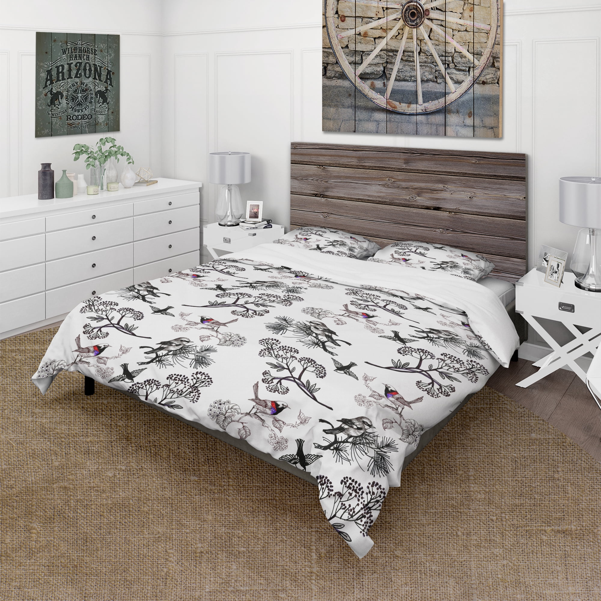Designart 'Floral Pattern with Birds' Traditional Duvet Cover Set