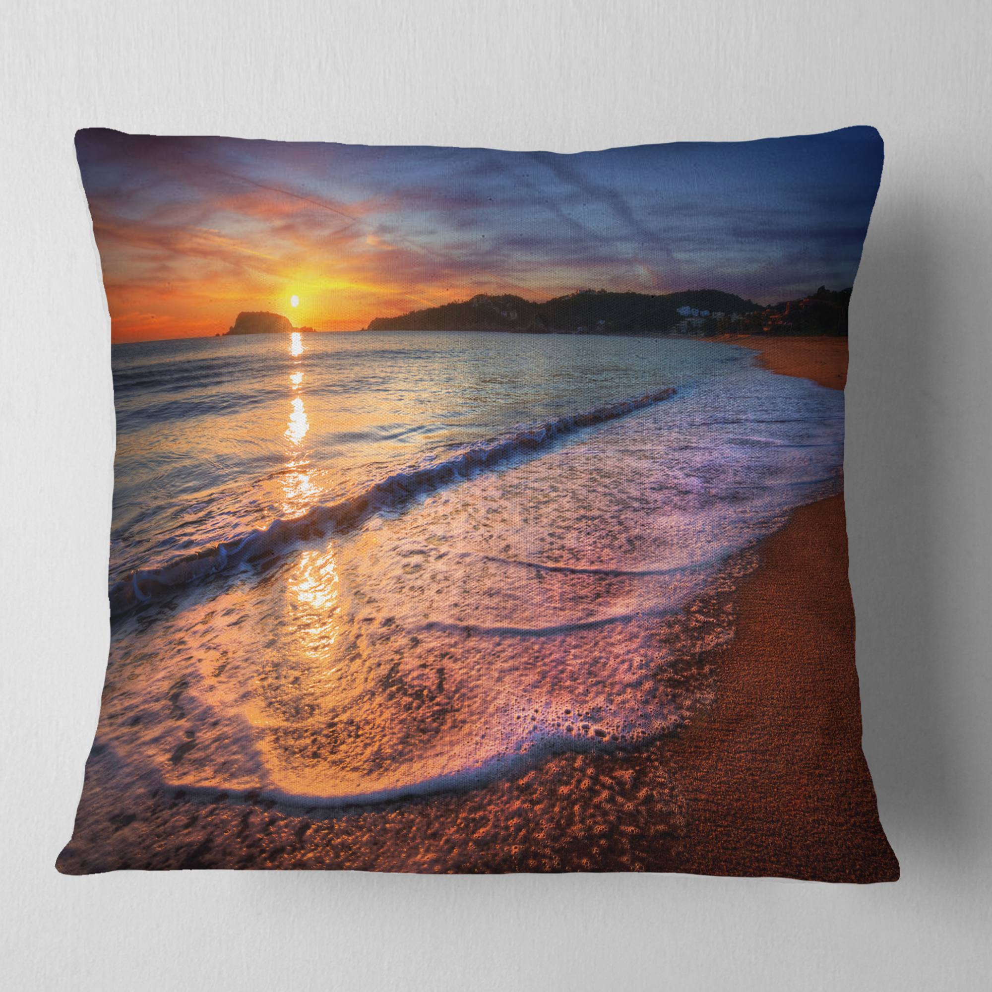 Designart Foaming Waves at Beautiful Sunset - Seashore Throw Pillow - 16x16