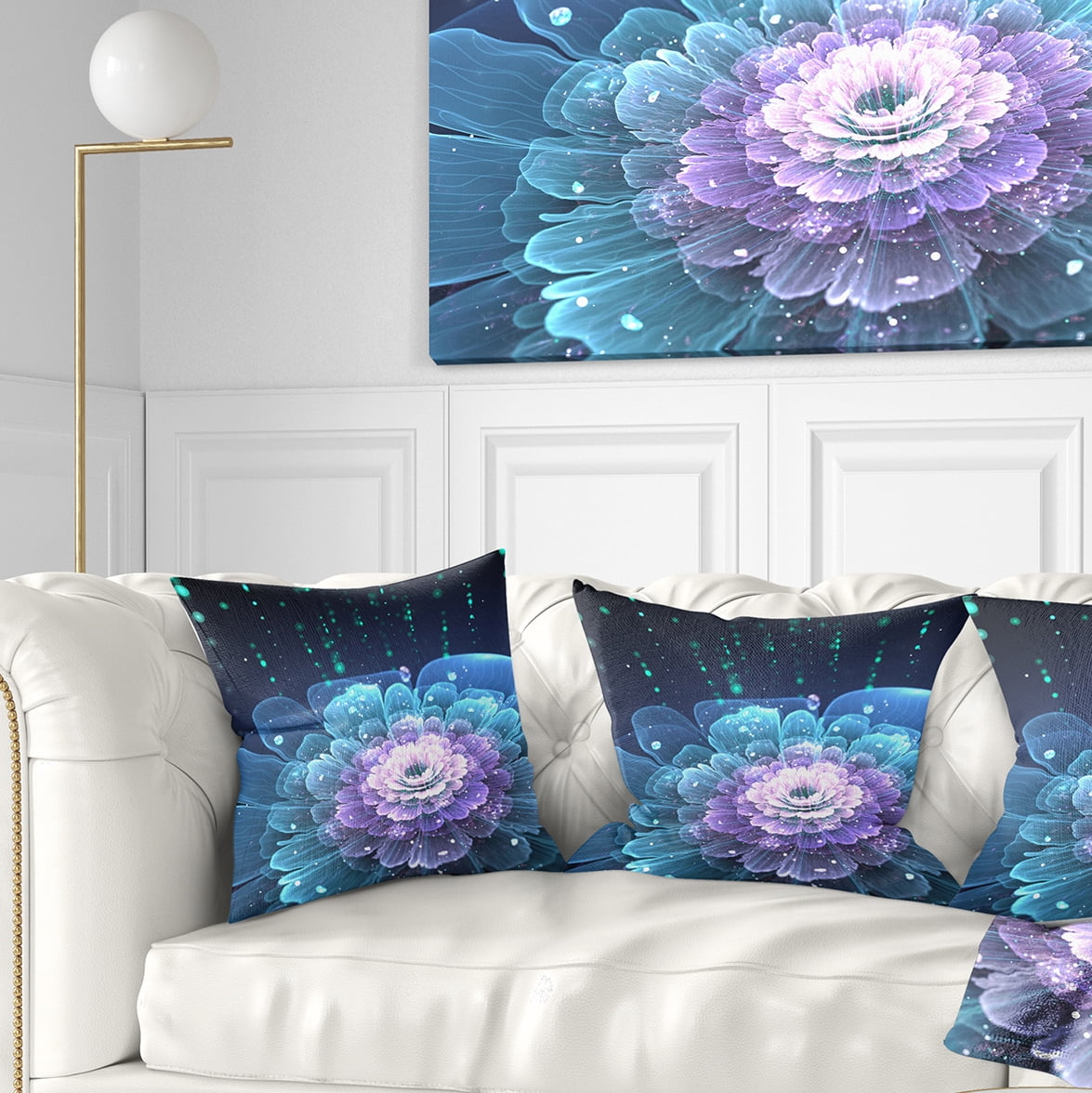 Designart Fractal Flower with Water Drops - Floral Throw Pillow - 16x16
