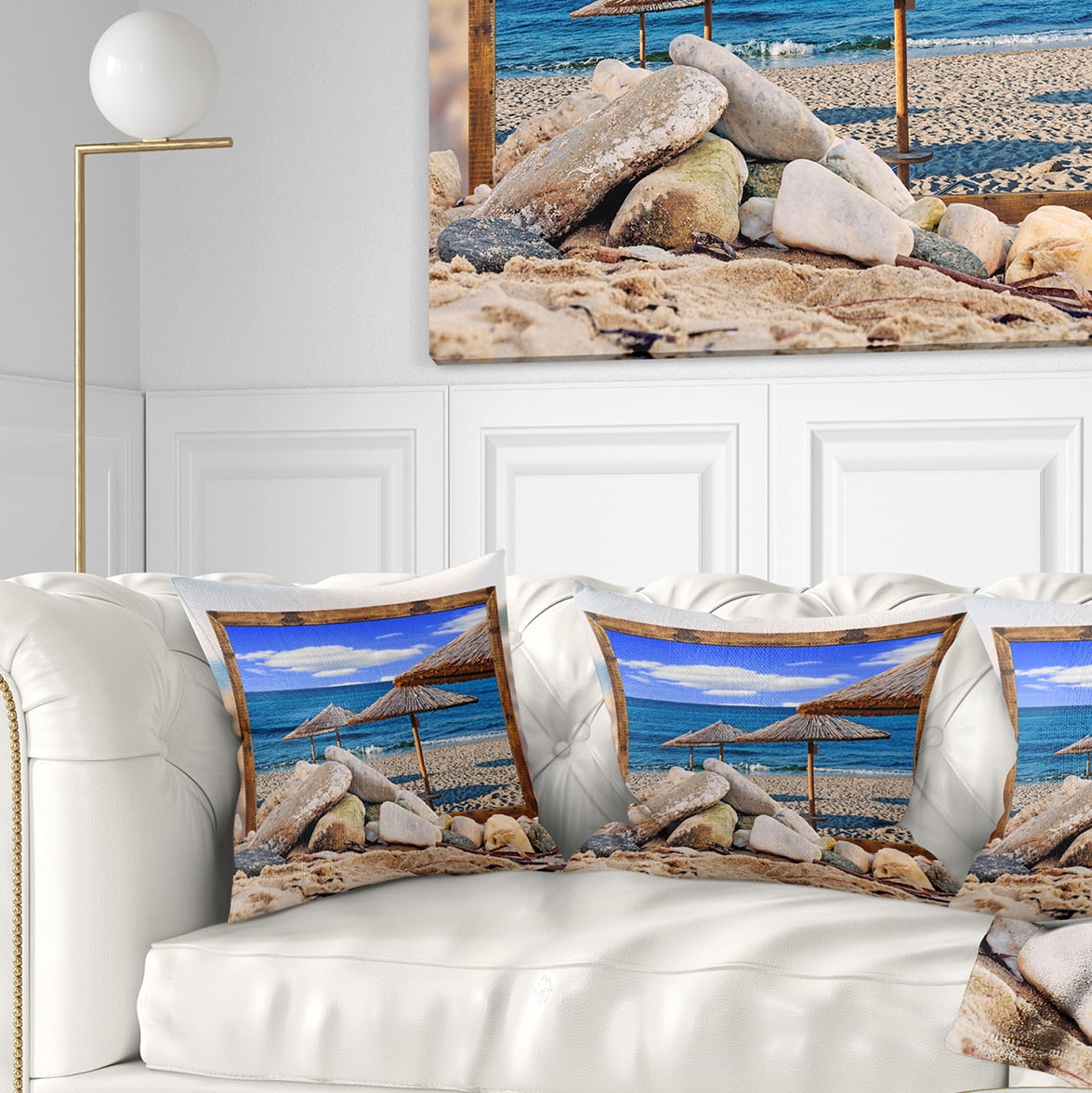 Designart Framed Effect Beach Umbrellas - Seashore Throw Pillow - 18x18
