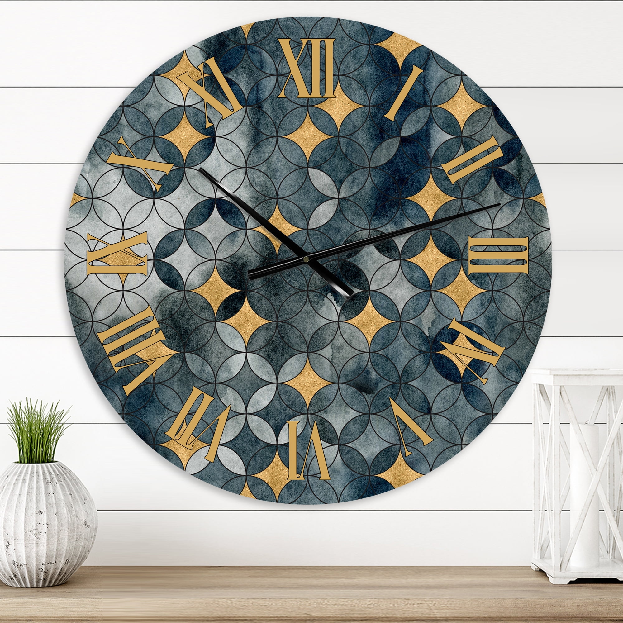 Designart 'Geometry Intersecting Circles With Golden Stars' Modern Wall Clock