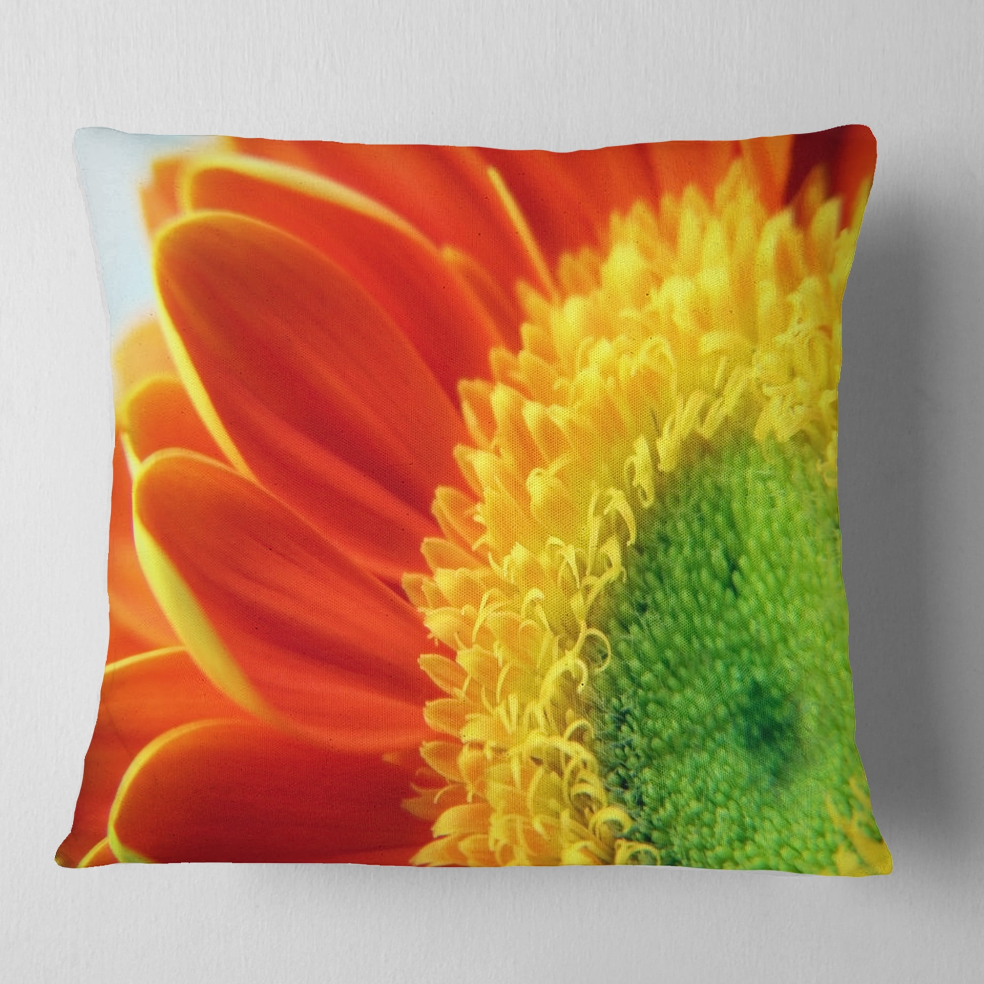Designart Gerber Daisy Flower Petals - Floral Throw Pillow - 16x16
