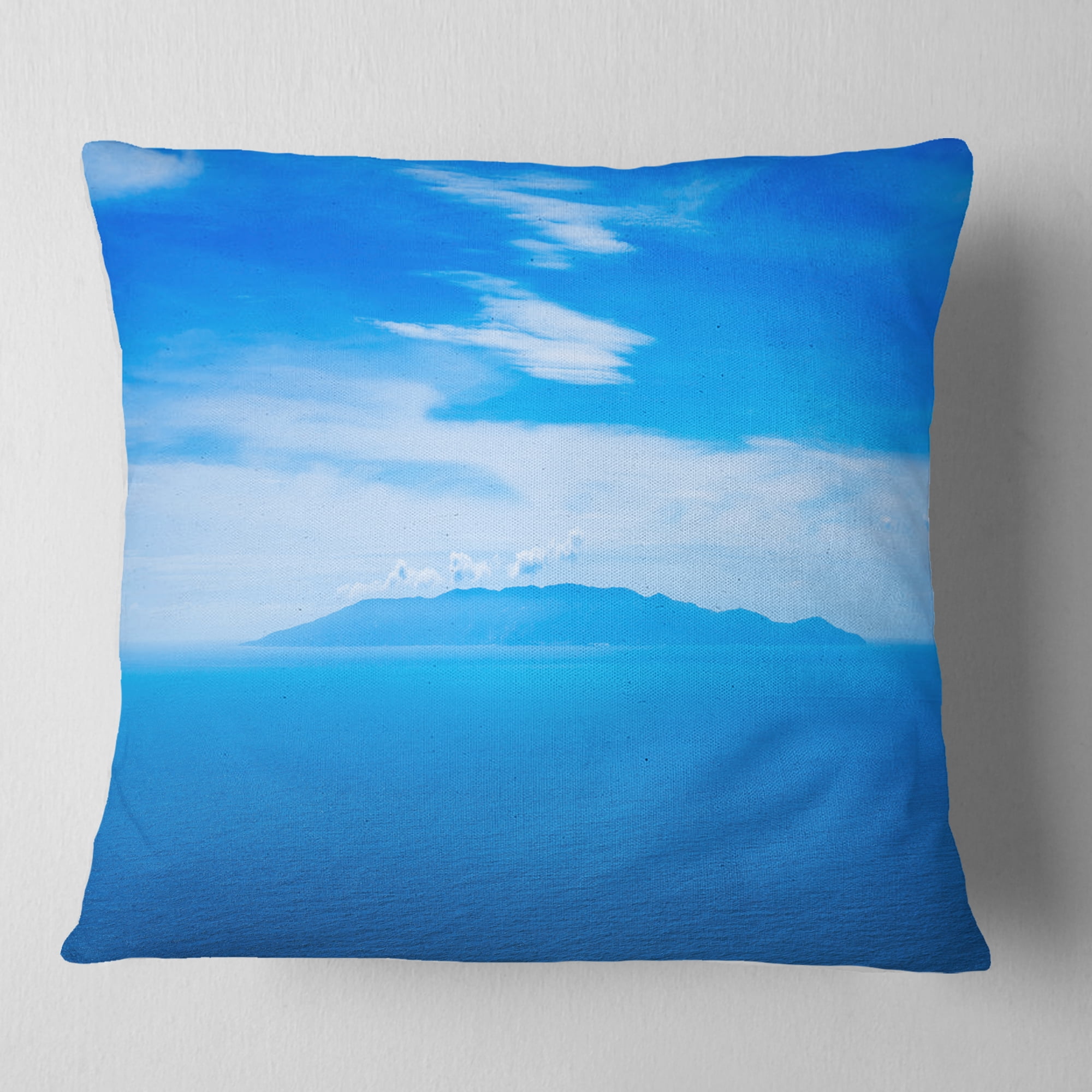 Designart Giglio Island Aerial View from Argentario - Seashore Throw Pillow - 18x18