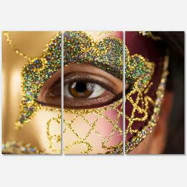 Designart ' Girl With Venetian Mask ' Modern Canvas Wall Art Print