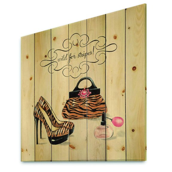 Designart 'Glam and Fashion handbags I' Fashion Print on Natural Pine Wood