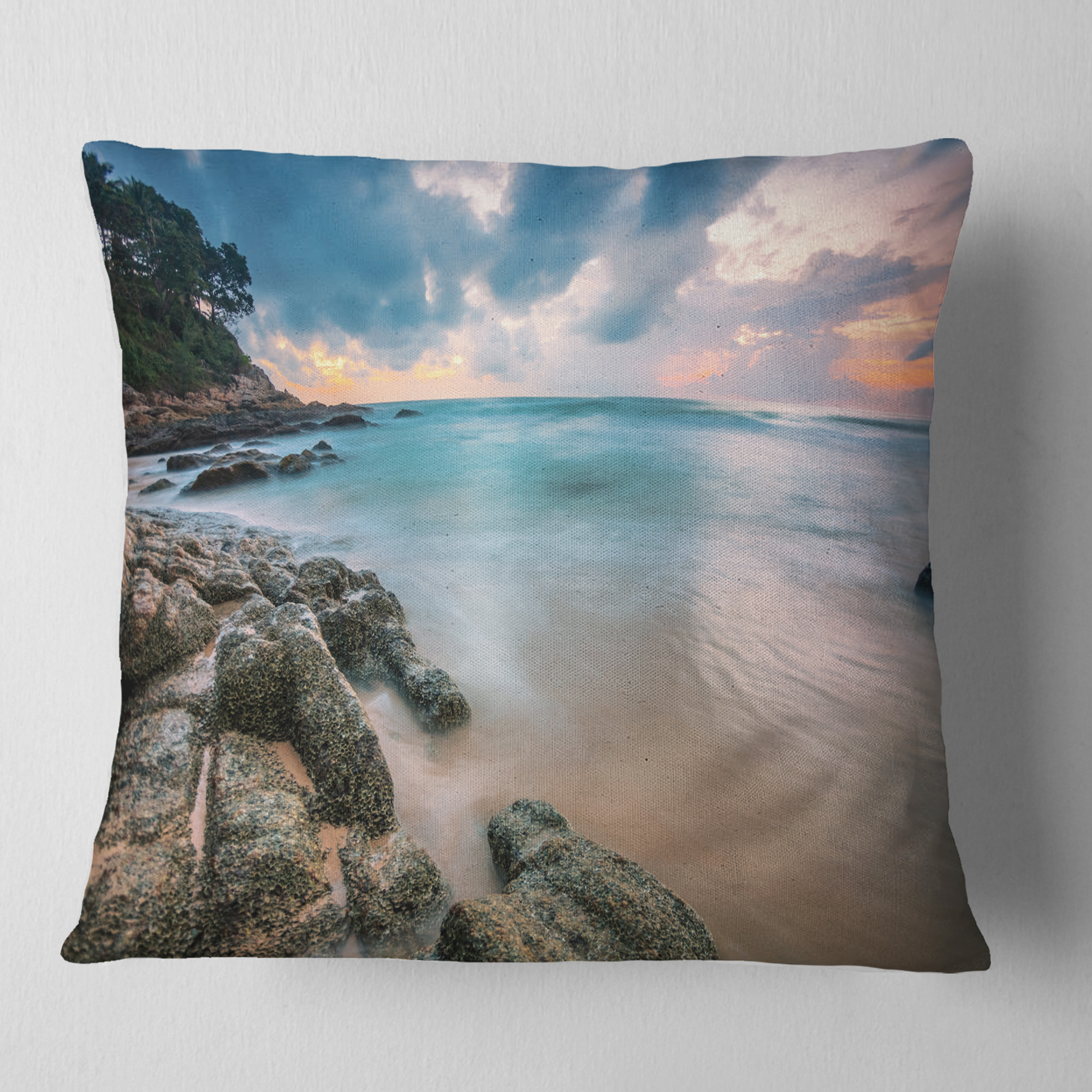Designart Gloomy Tropical Sunset Beach - Seascape Throw Pillow - 16x16