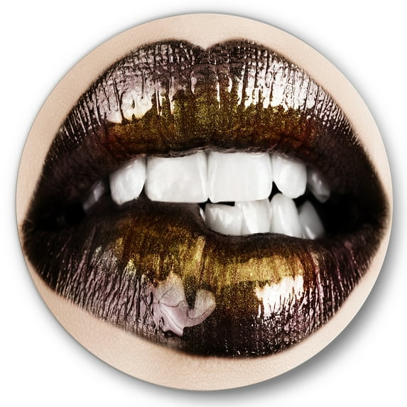 Designart 'Gold Black Lips Biting' Modern Circle Metal Wall Art 29x29 - Disc of 29