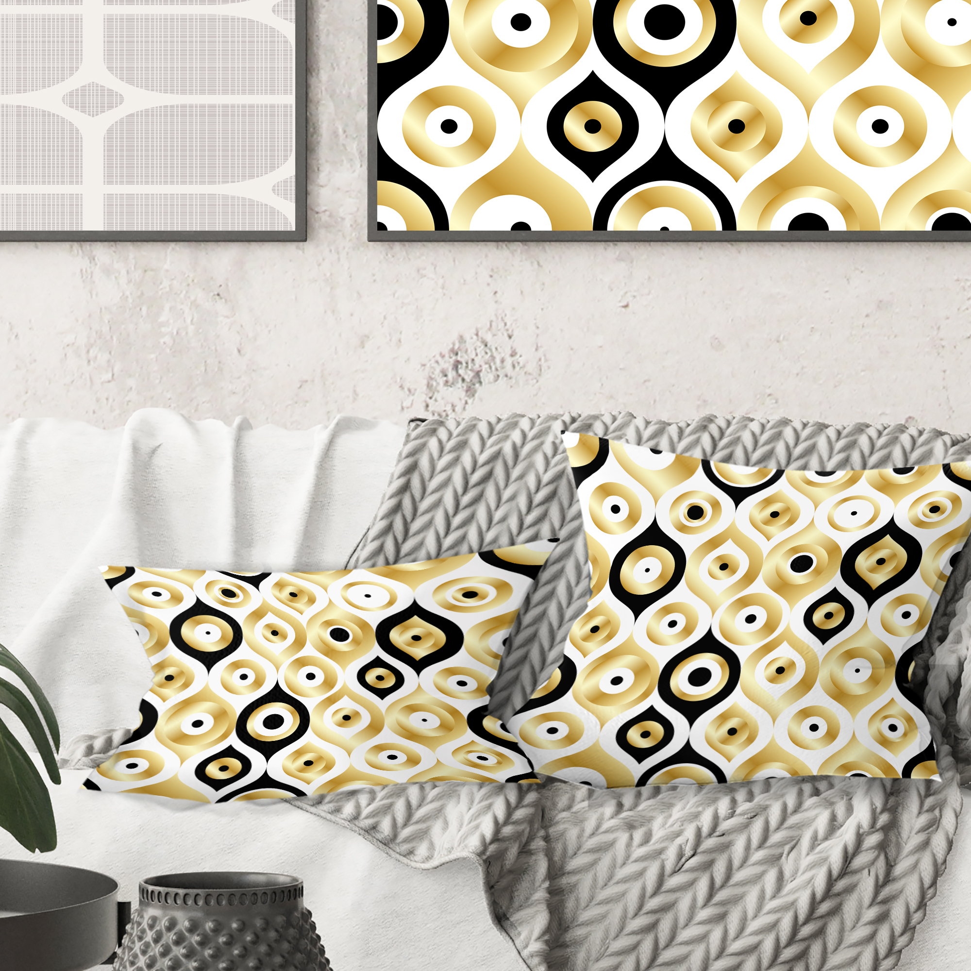 Designart Golden Art Deco Metallic Luxury Geometrics' Mid-Century Modern Throw Pillow - 16x16