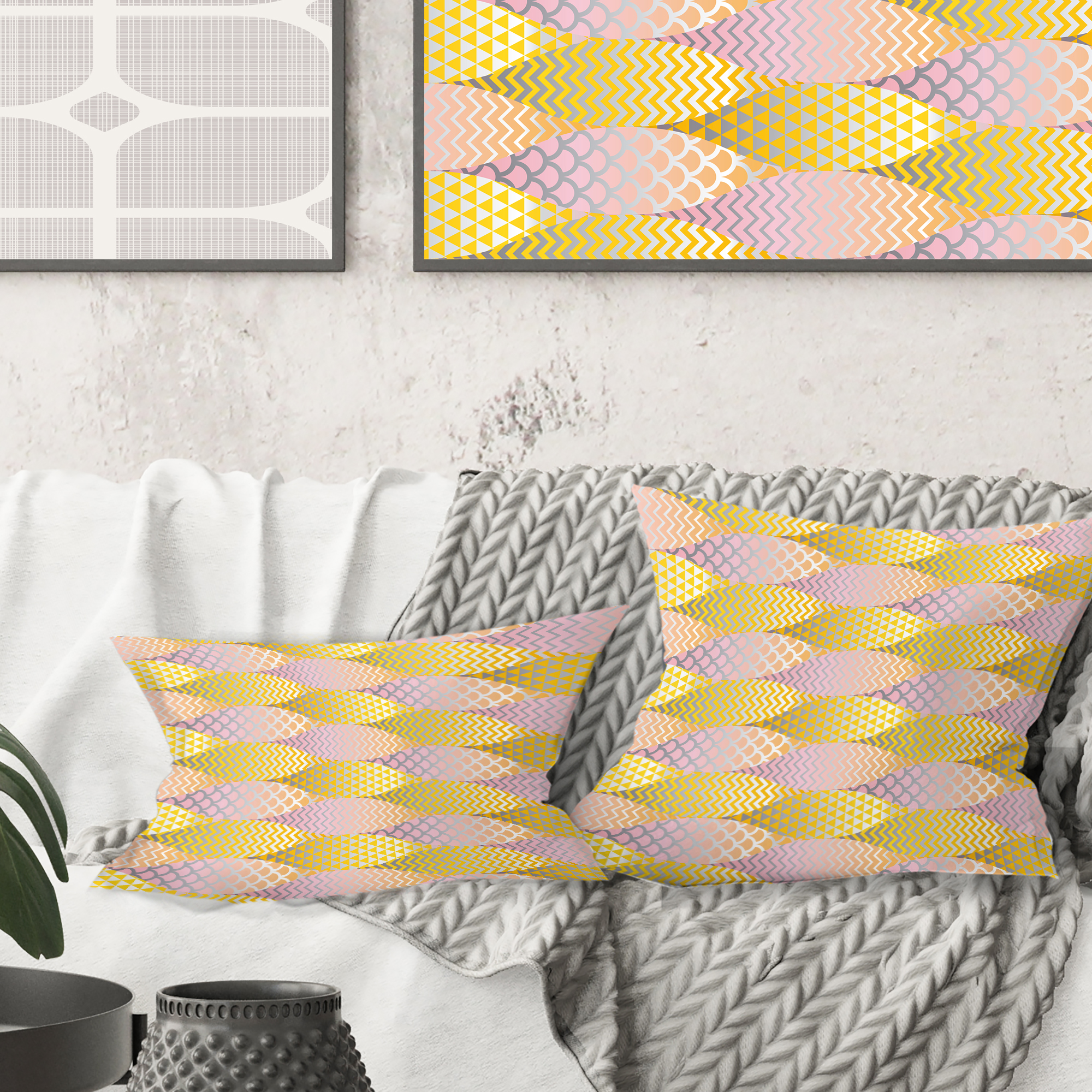 Designart Golden Geometrical Fish Scale' Mid-Century Modern Throw Pillow - 16x16