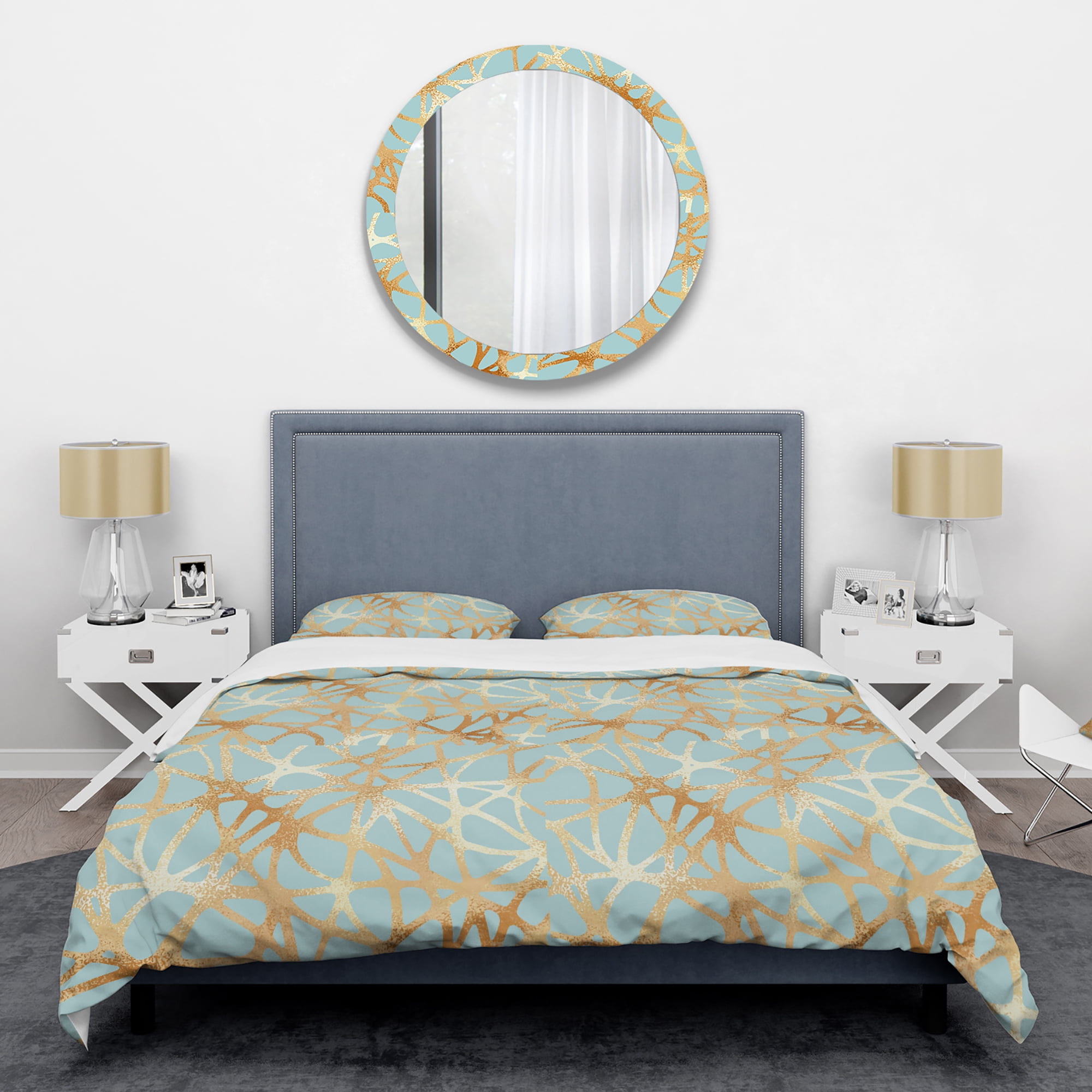 Designart 'Golden Luxury Metallic Geometrics IV' Mid-Century Modern Duvet Cover Set