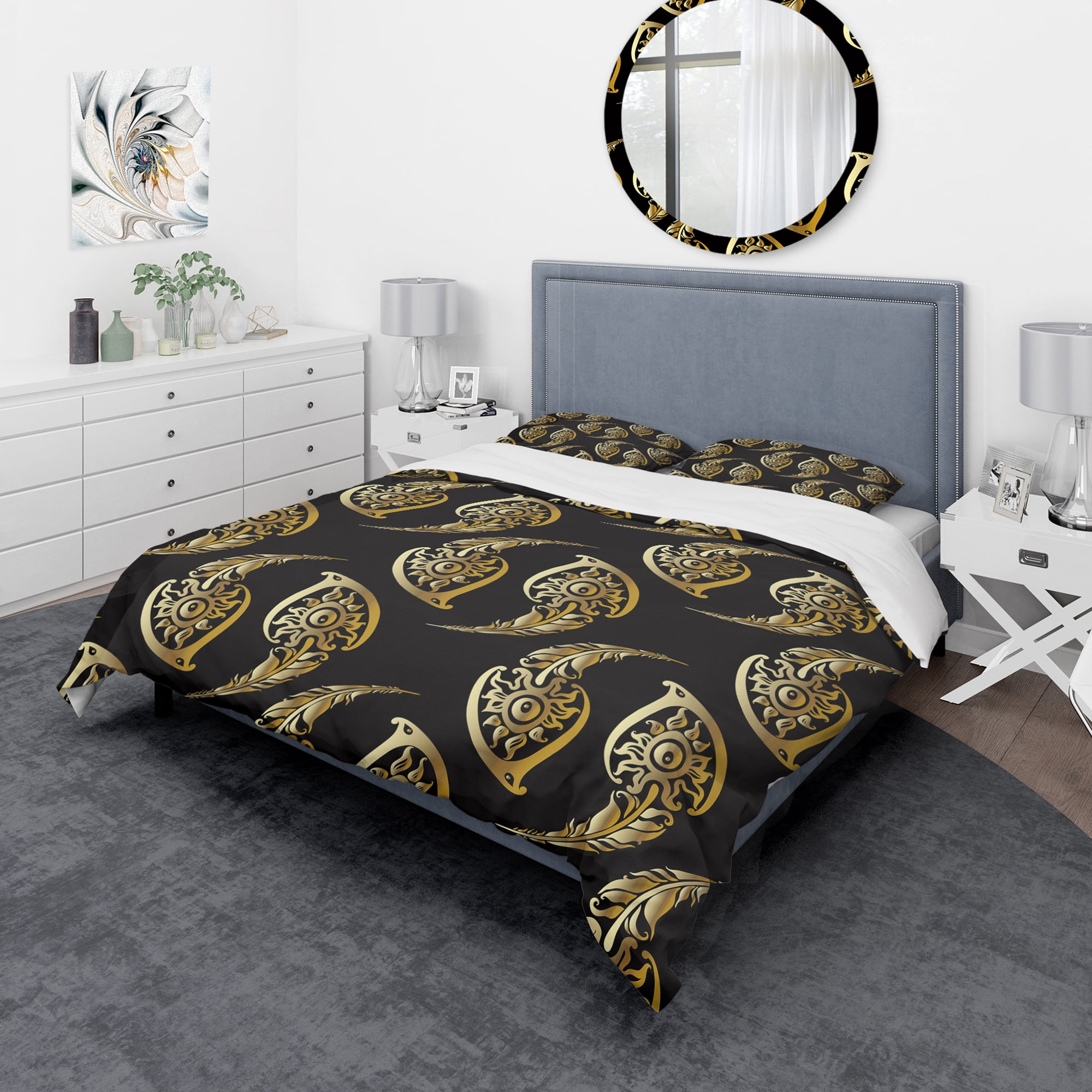 Designart 'Golden Luxury Peacock Feathers' Modern & Contemporary Duvet Cover Set