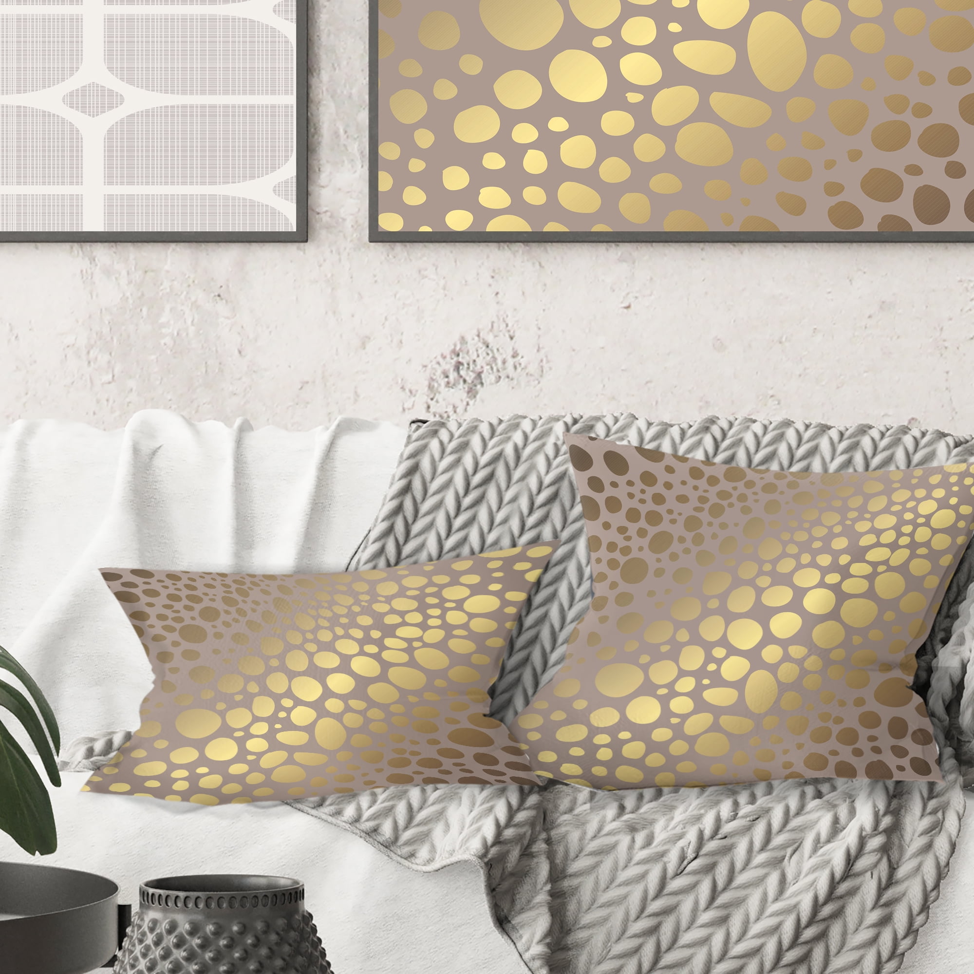 Designart Golden Marble Design III' Mid-Century Modern Throw Pillow - 18x18