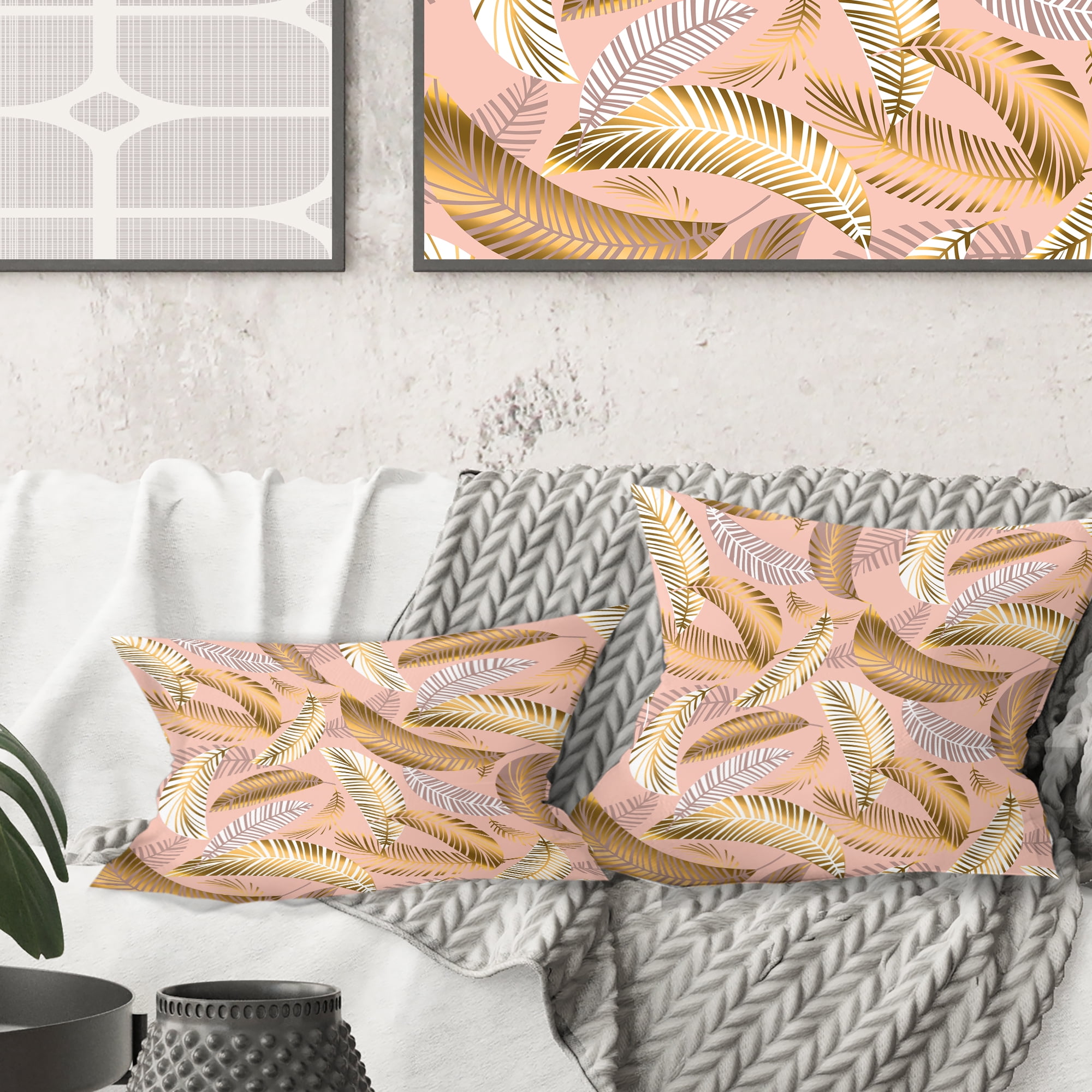 Designart Golden Tropical Pattern V' Mid-Century Modern Throw Pillow - 16x16