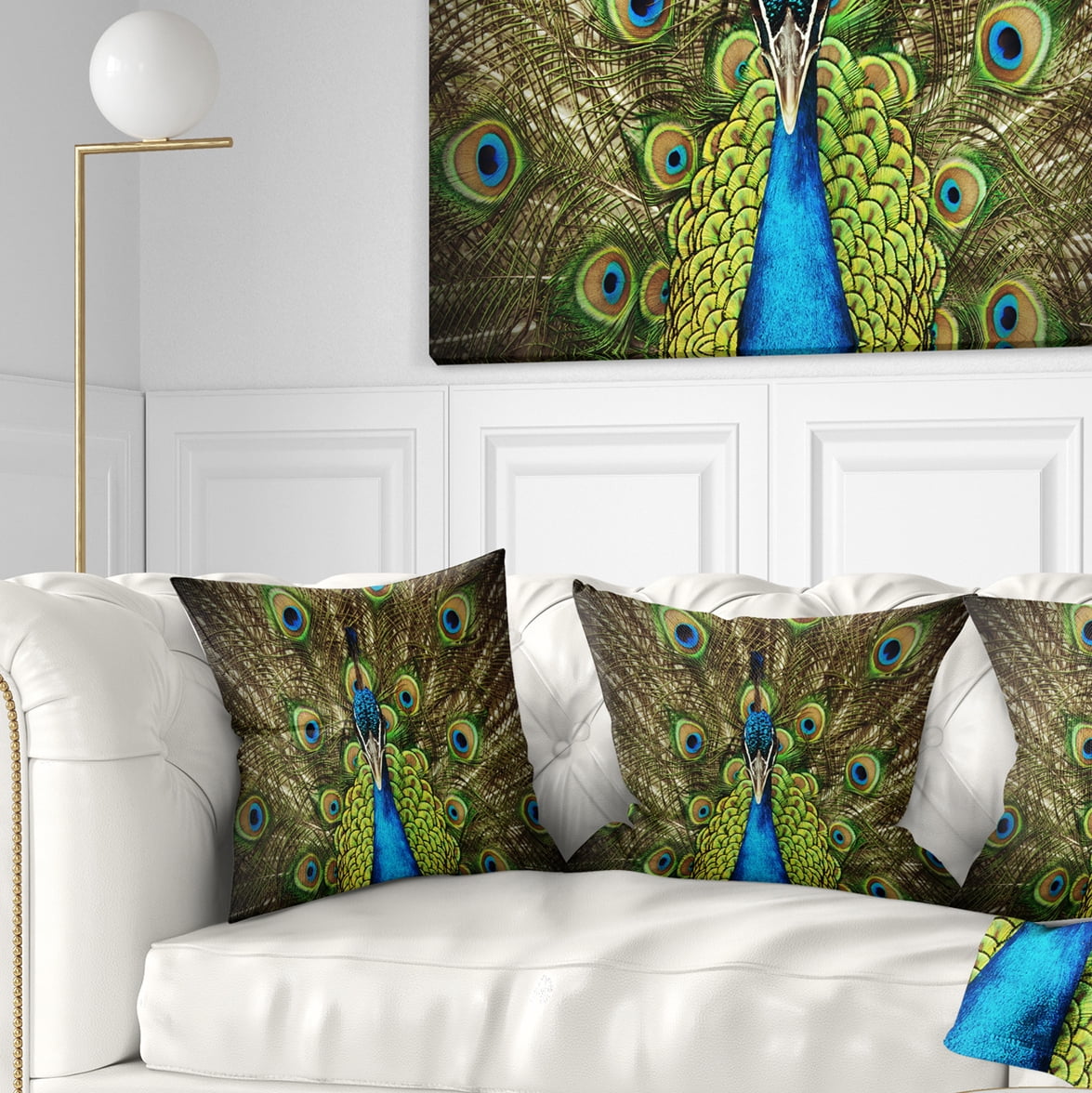 Designart Grand Peacock - Animal Throw Pillow - 18x18