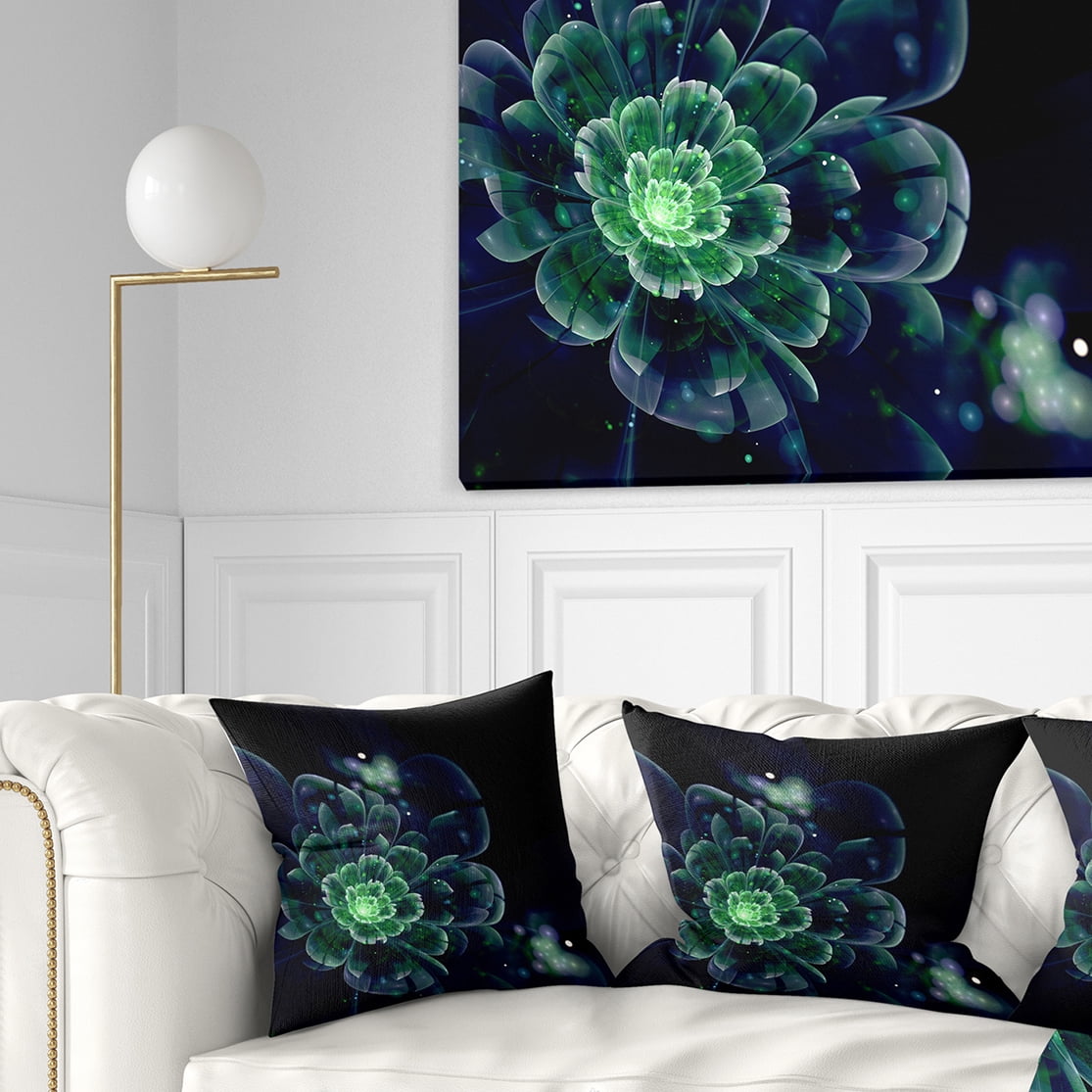 Designart Green Abstract Fractal Flower - Floral Throw Pillow - 18x18