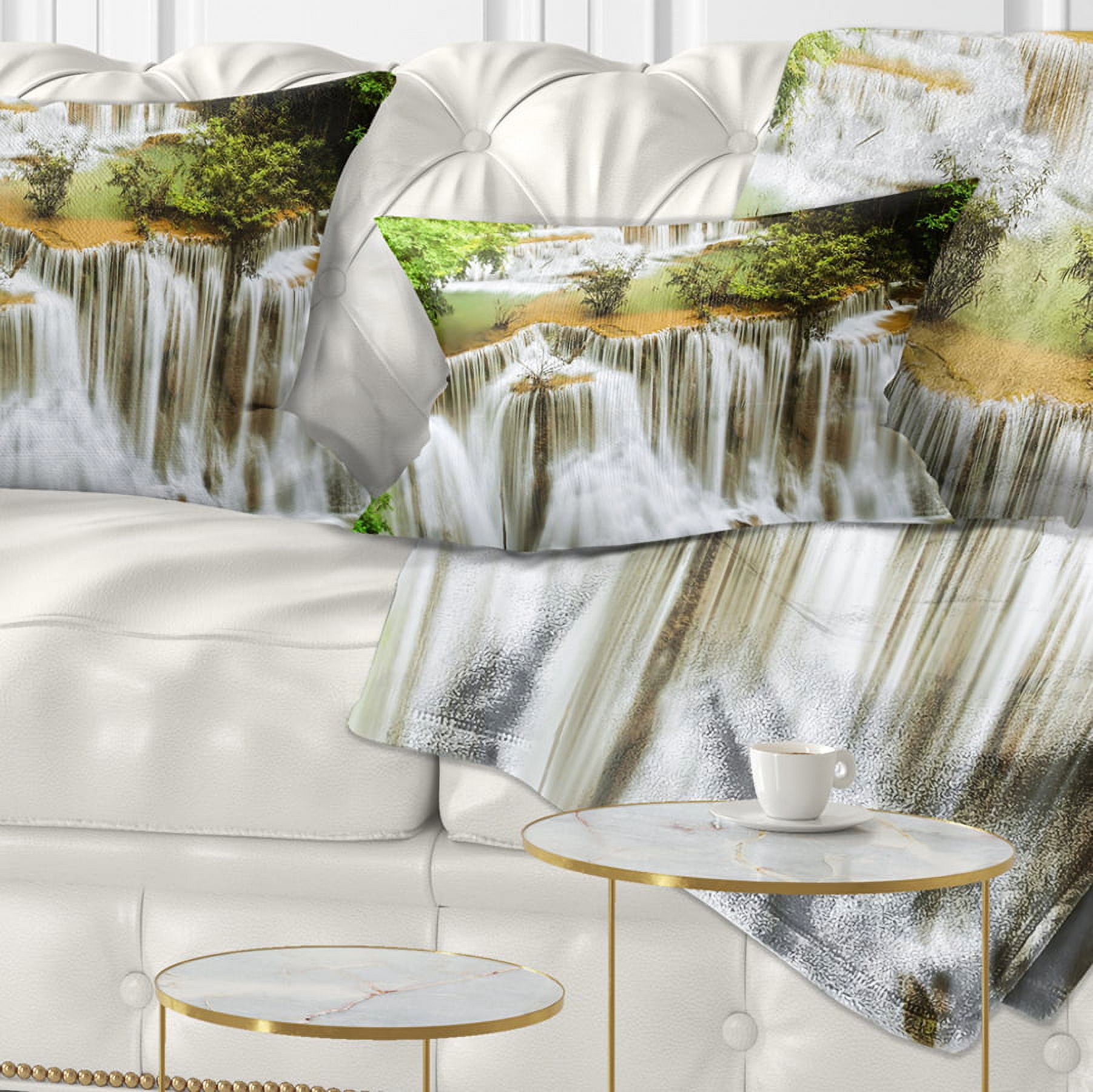 Designart Green Huymea Kamin Waterfall - Photography Throw Pillow - 12x20