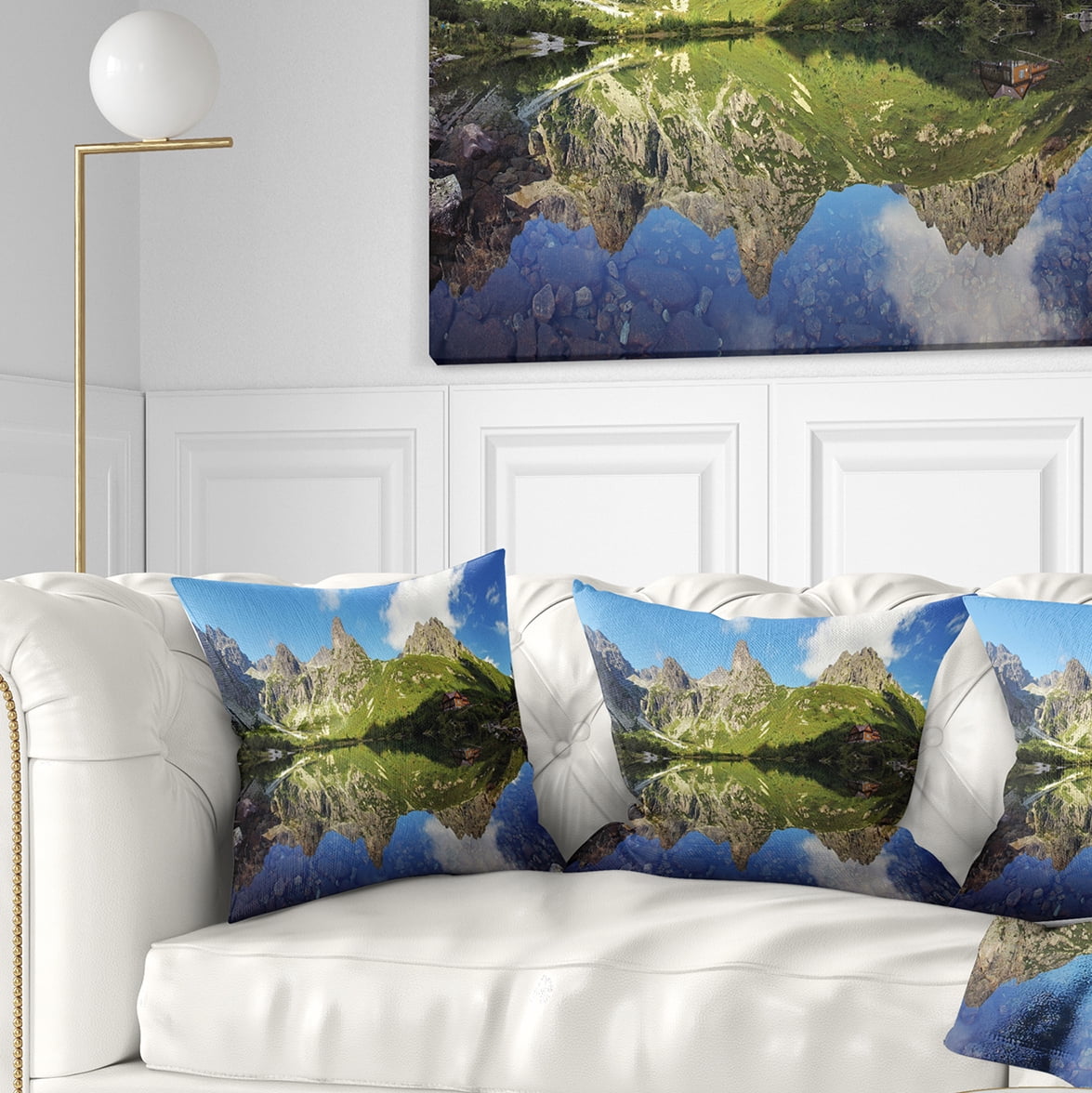 Designart Green Lake in Tatra Mountain - Landscape Photo Throw Pillow - 18x18