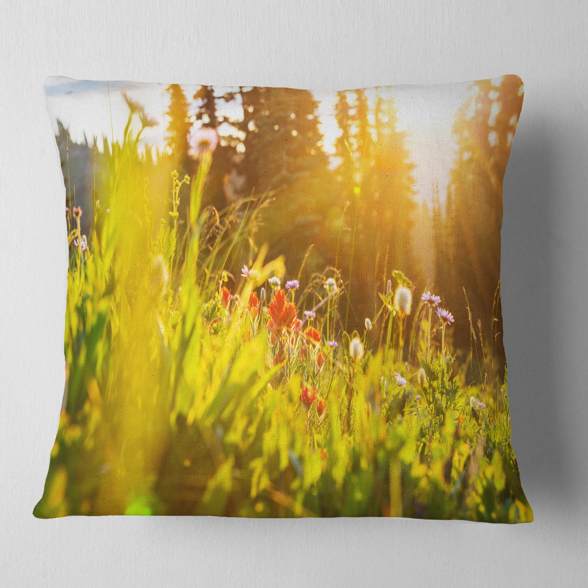 Designart Green Meadow with Summer Flowers - Flower Throw Pillow - 16x16