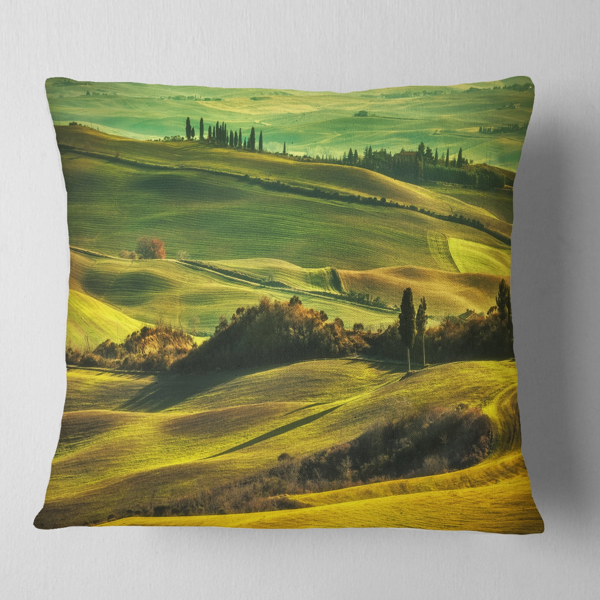 Designart Green Rolling Hills on Misty Sunset - Landscape Wall Throw Pillow - 18x18