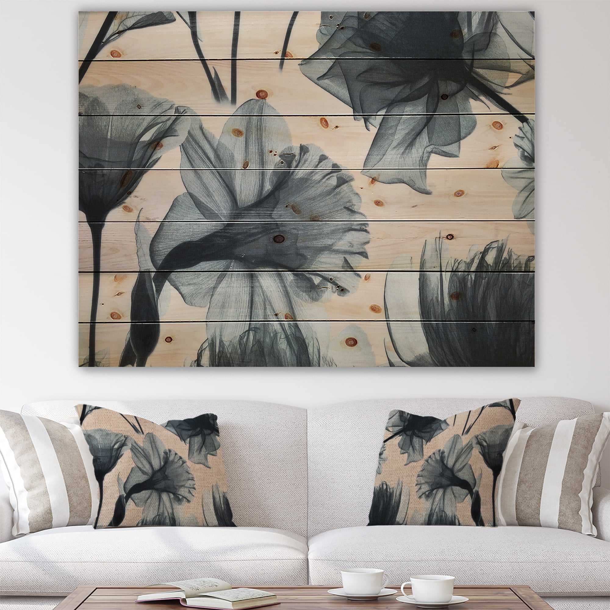 Designart 'Grey Mottled Fabric Vintage Flowers' Farmhouse Print on Natural Pine Wood