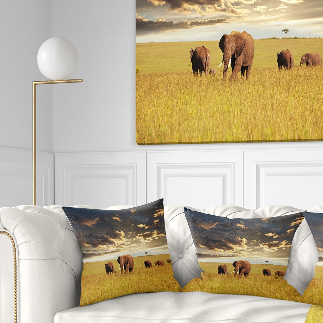 Designart Group of Elephants in Africa - African Throw Pillow - 16x16