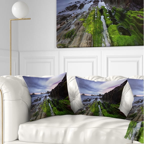 Designart Gueirua Beach in Spain - Seashore Photography Throw Pillow - 16x16