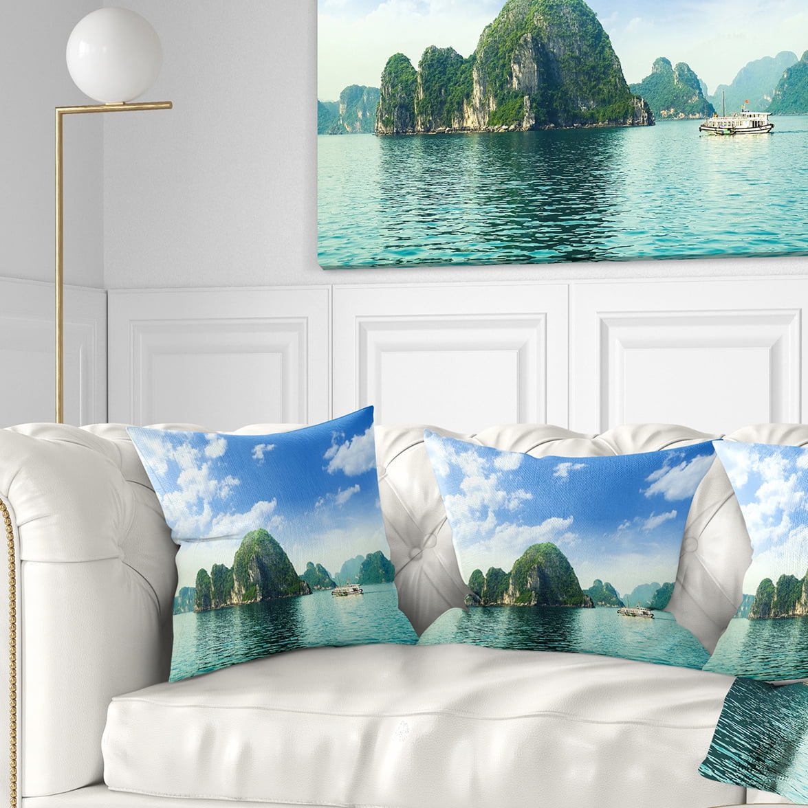Designart Ha Long Bay in Vietnam - Seascape Throw Pillow - 16x16