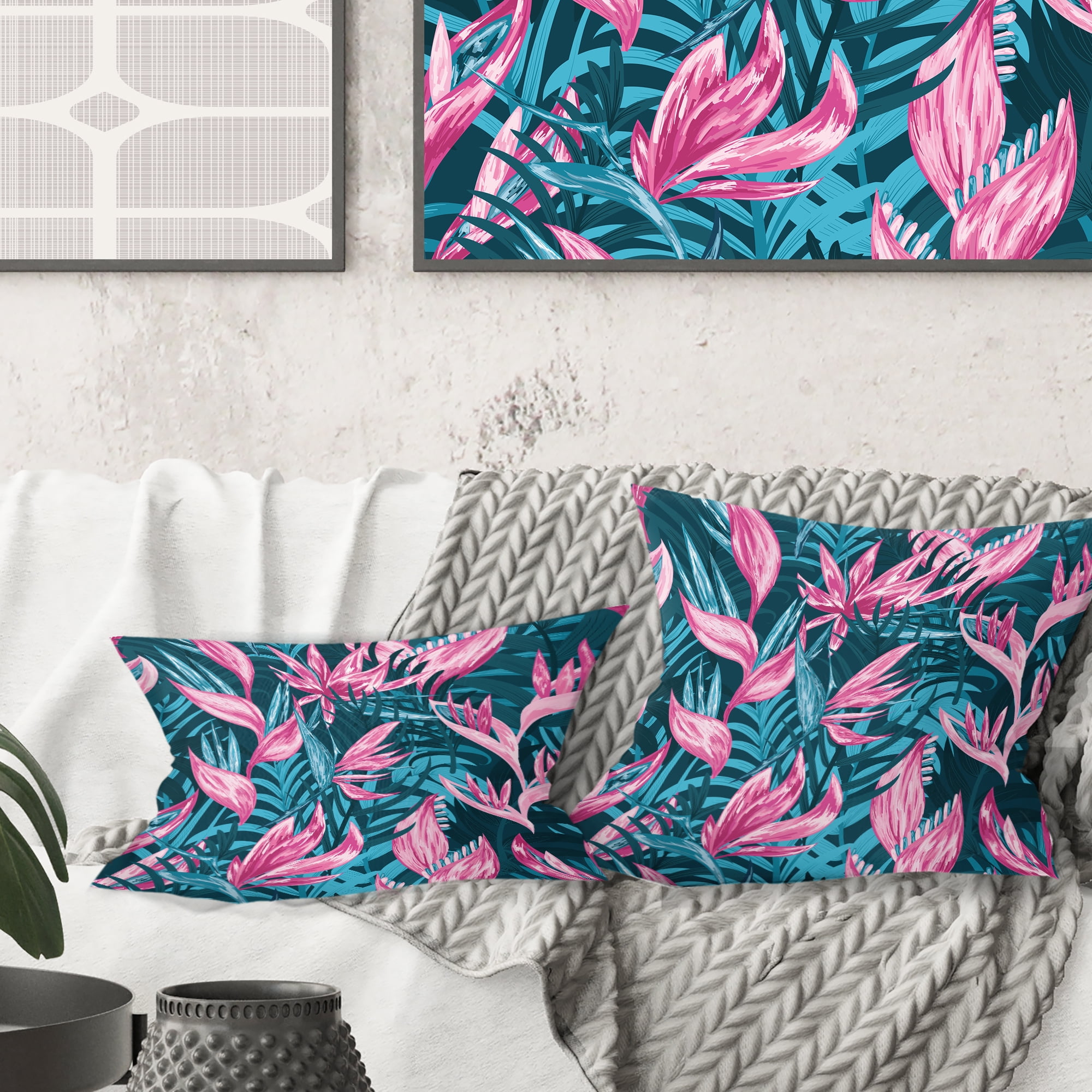 Designart Handdrawn Tropical Flowers' Mid-Century Modern Throw Pillow - 18x18