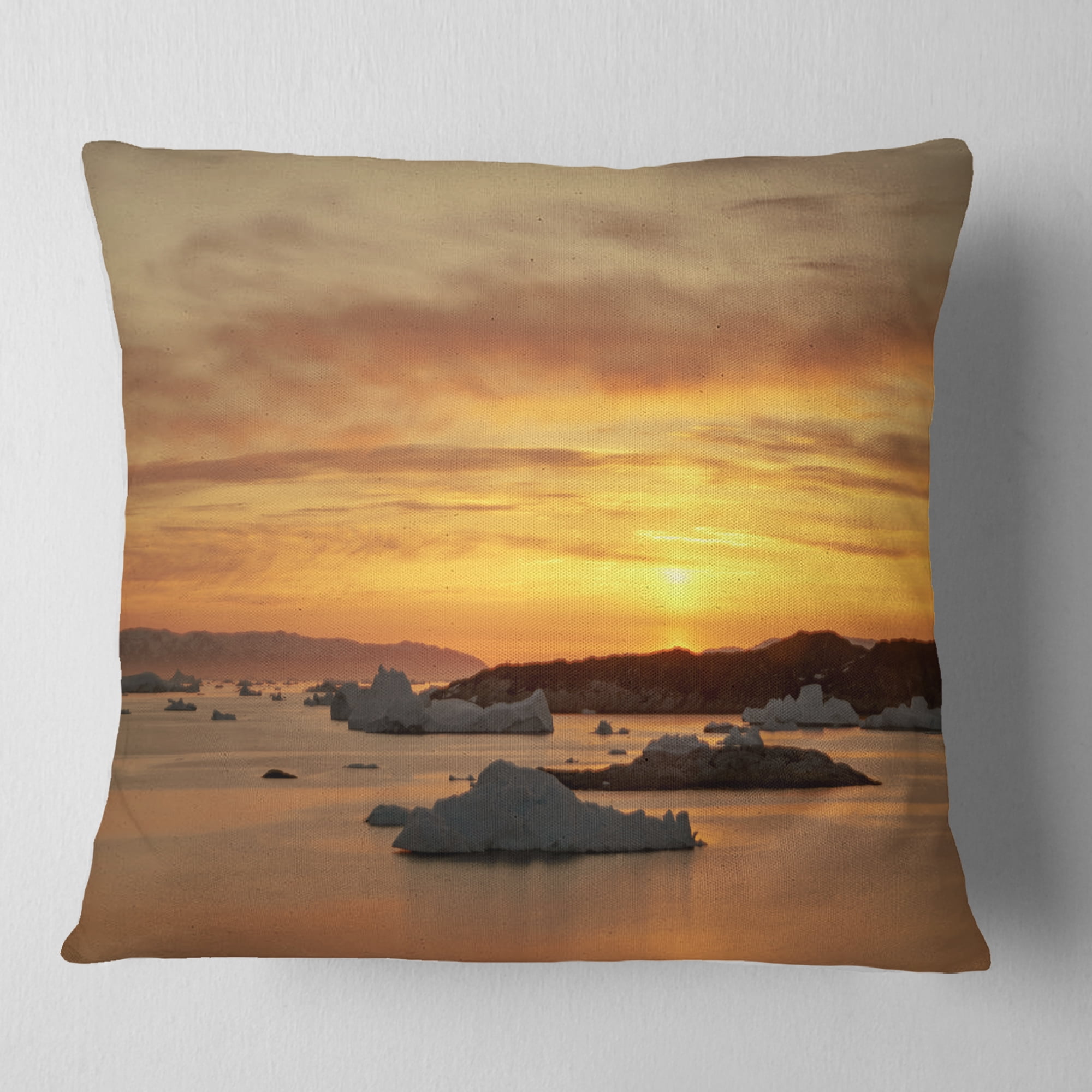 Designart Huge Icebergs on Arctic Ocean - Seascape Throw Pillow - 18x18