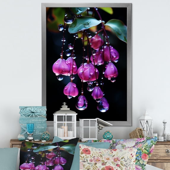 Designart "Hummingbird with Fuchsia Flowers III" Floral Framed Wall Art - Traditional Pink Fuschia Hallway Framed Wall Art Decor
