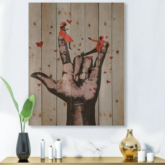 Designart 'I Love You Hand Sign With Romantic Couple' Modern Print on Natural Pine Wood
