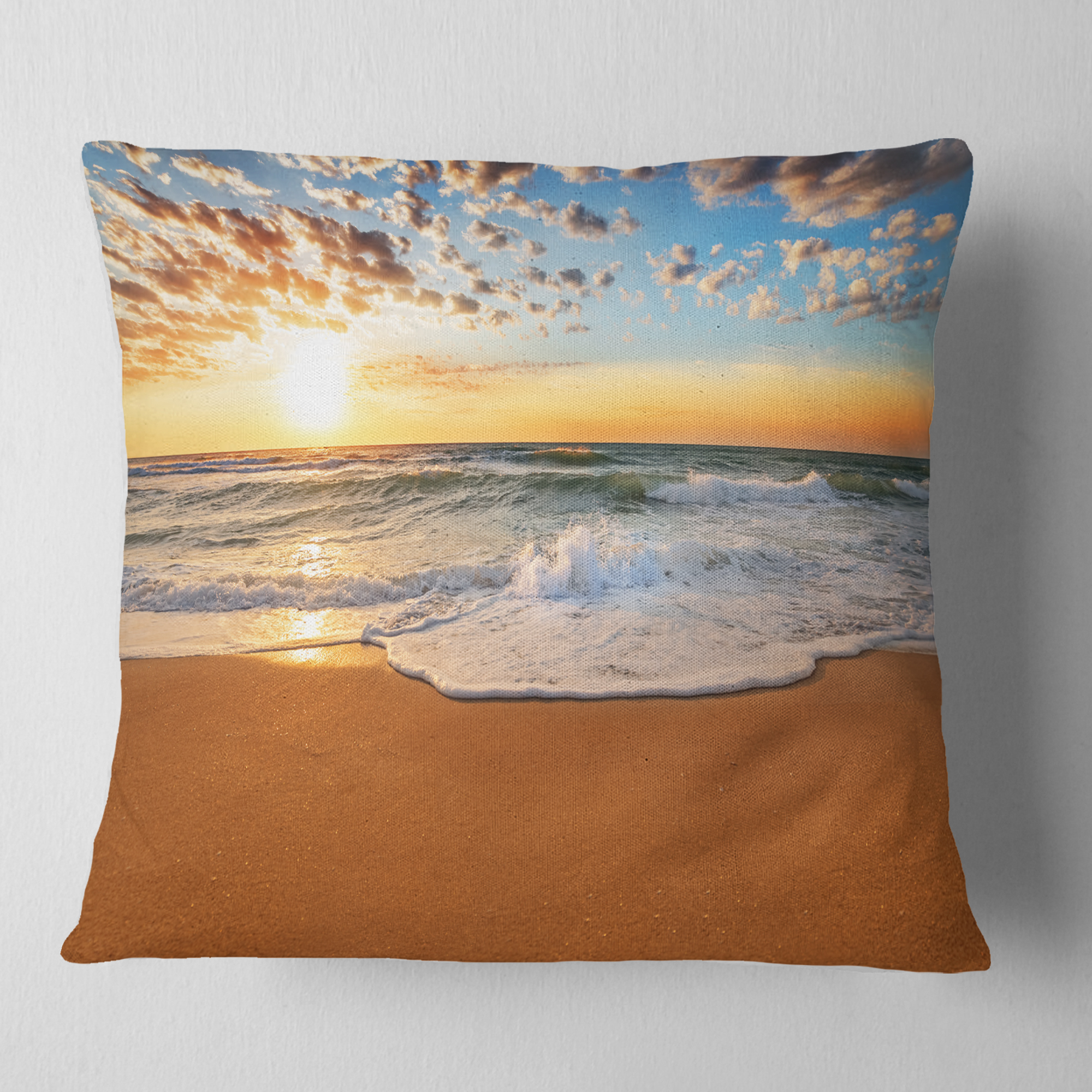 Designart Incredible Seashore under Cloudy Sky - Seascape Throw Pillow - 18x18